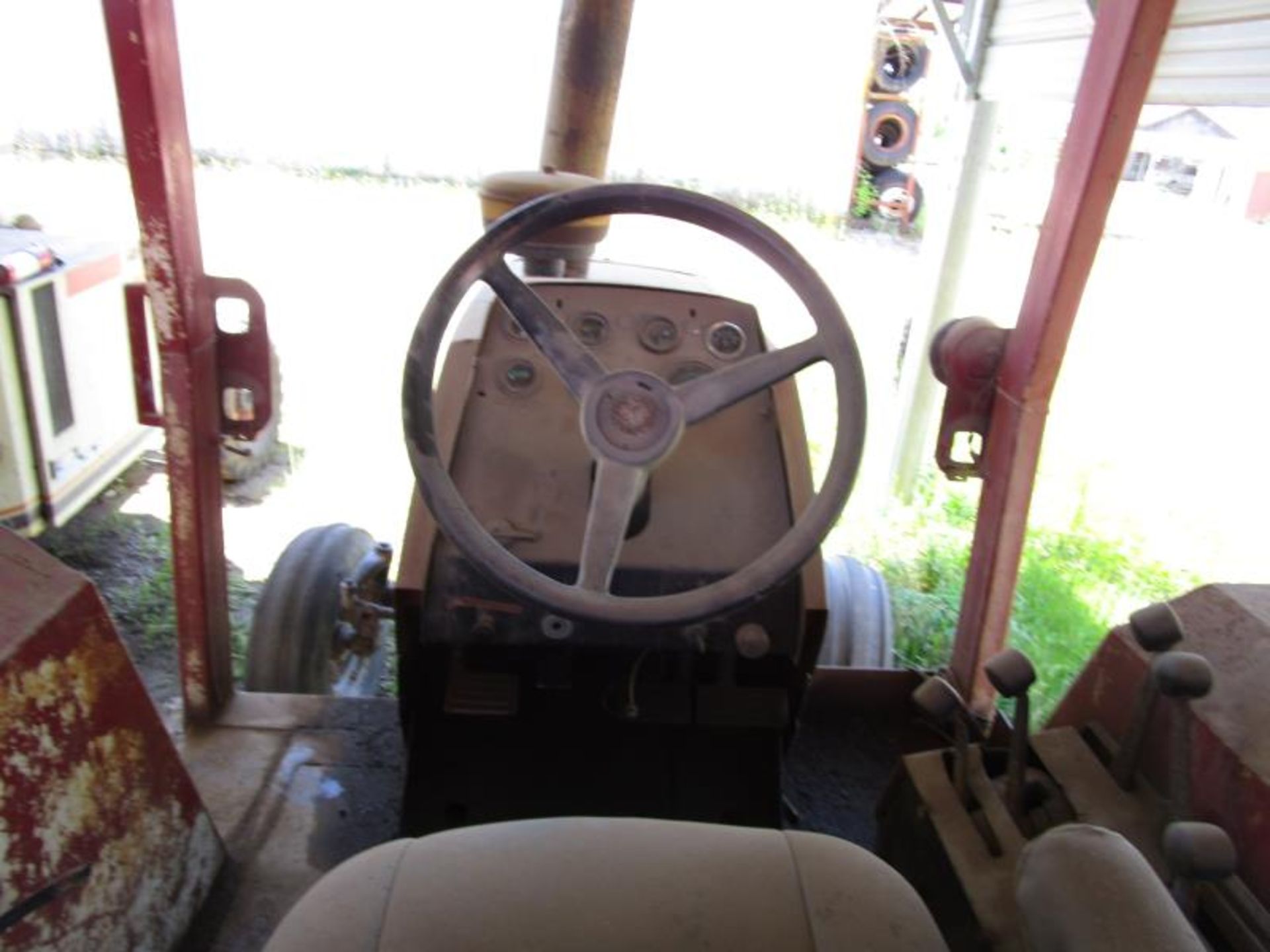 Case 970 Tractor, Running - Image 8 of 9