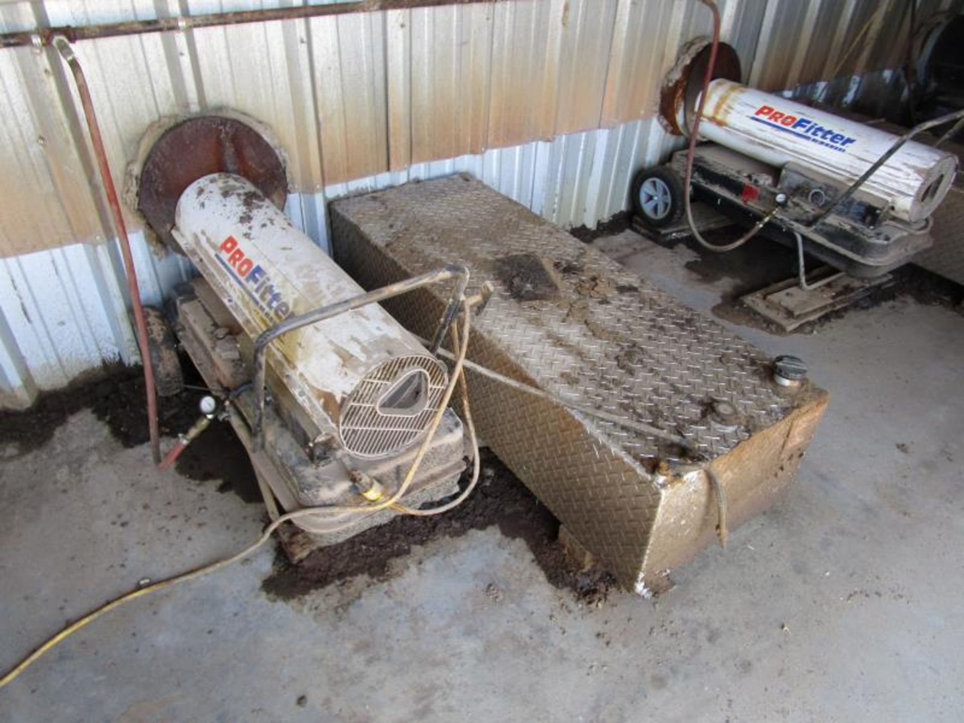 (6) 60 Gallon SS Fuel Tanks with (6) modified diesel #2 heaters with con - Image 3 of 6