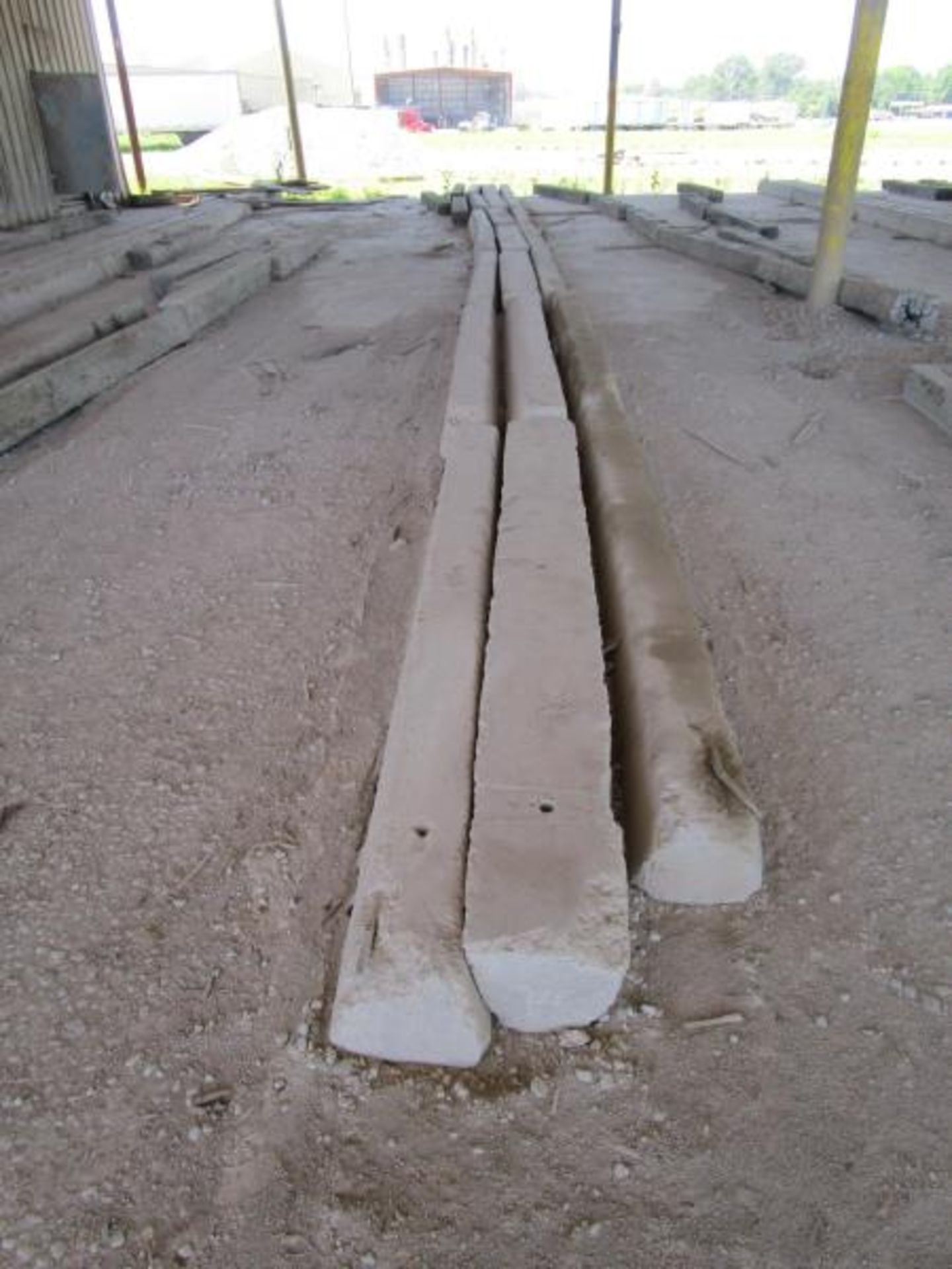 39 Concrete Curbs - Image 2 of 2