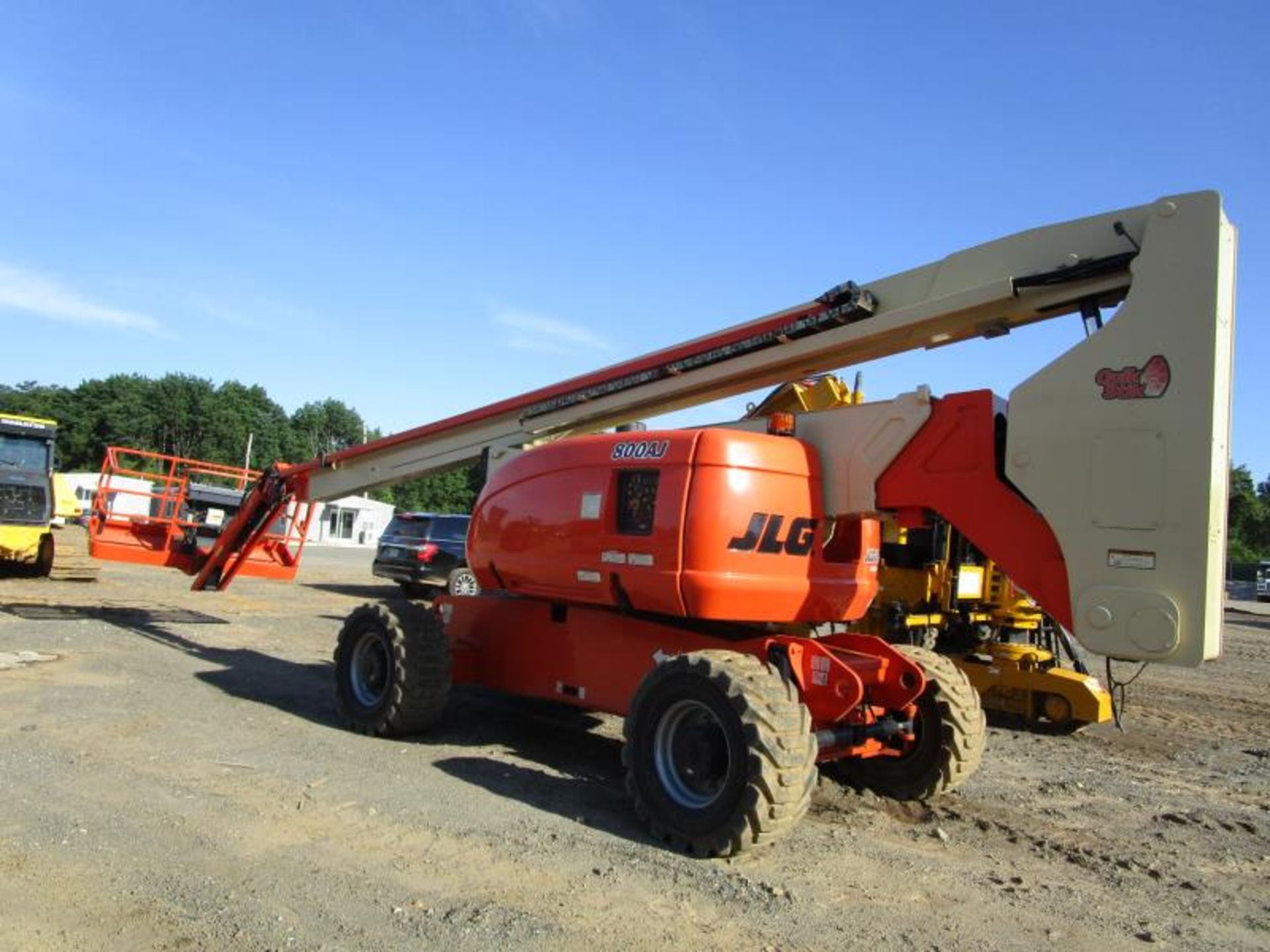 2007 JLG 800AJ, SN: 0300116837 4x4 Boom Lift. 7,110 Hours, Has Hydraulic Leak In Boom, Engine Runs