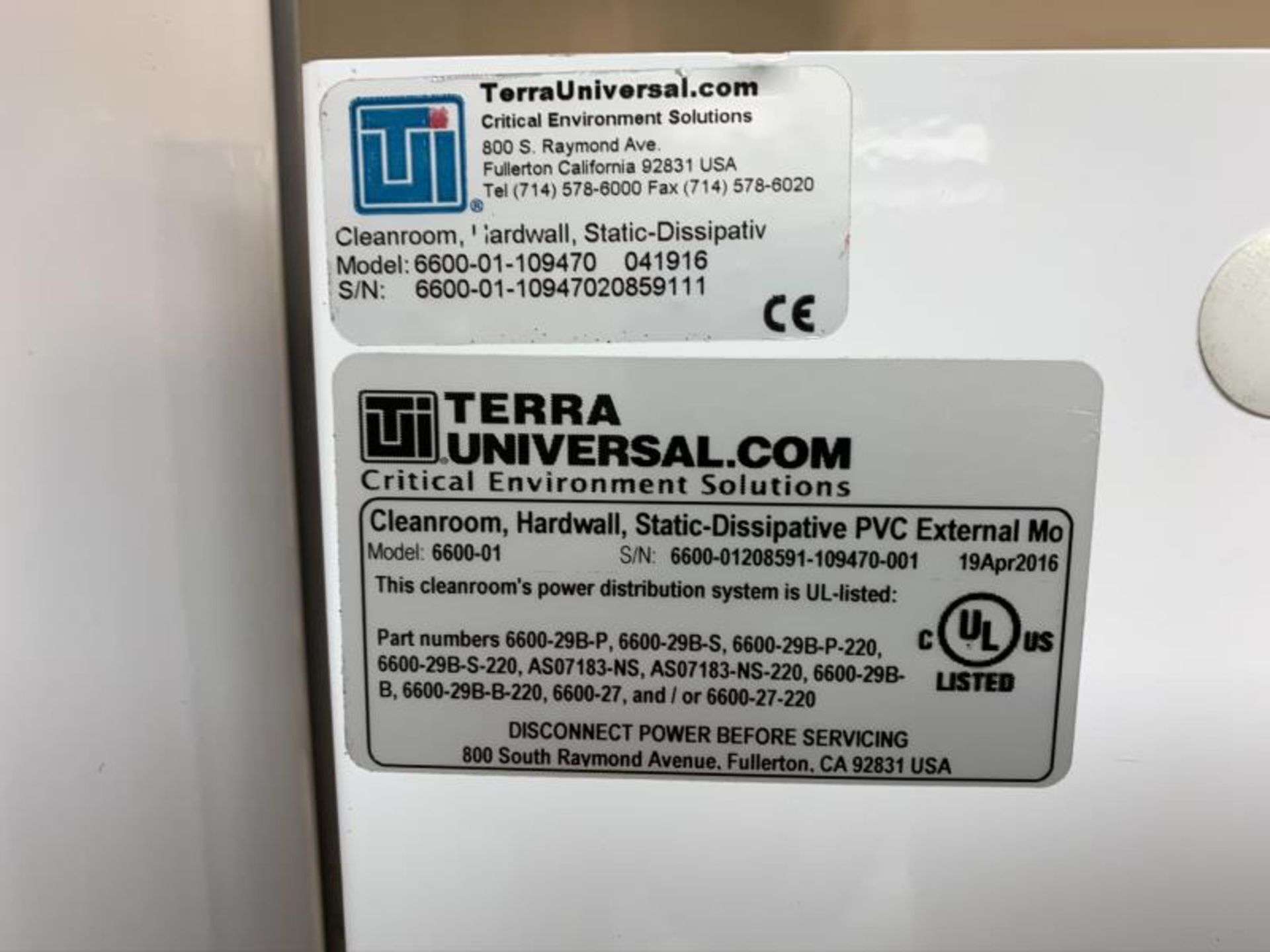 Terra Universal Critical Environment Solutions Modular Clean Room w/ 3 Entry Doors, Approx. 16' x - Image 8 of 14