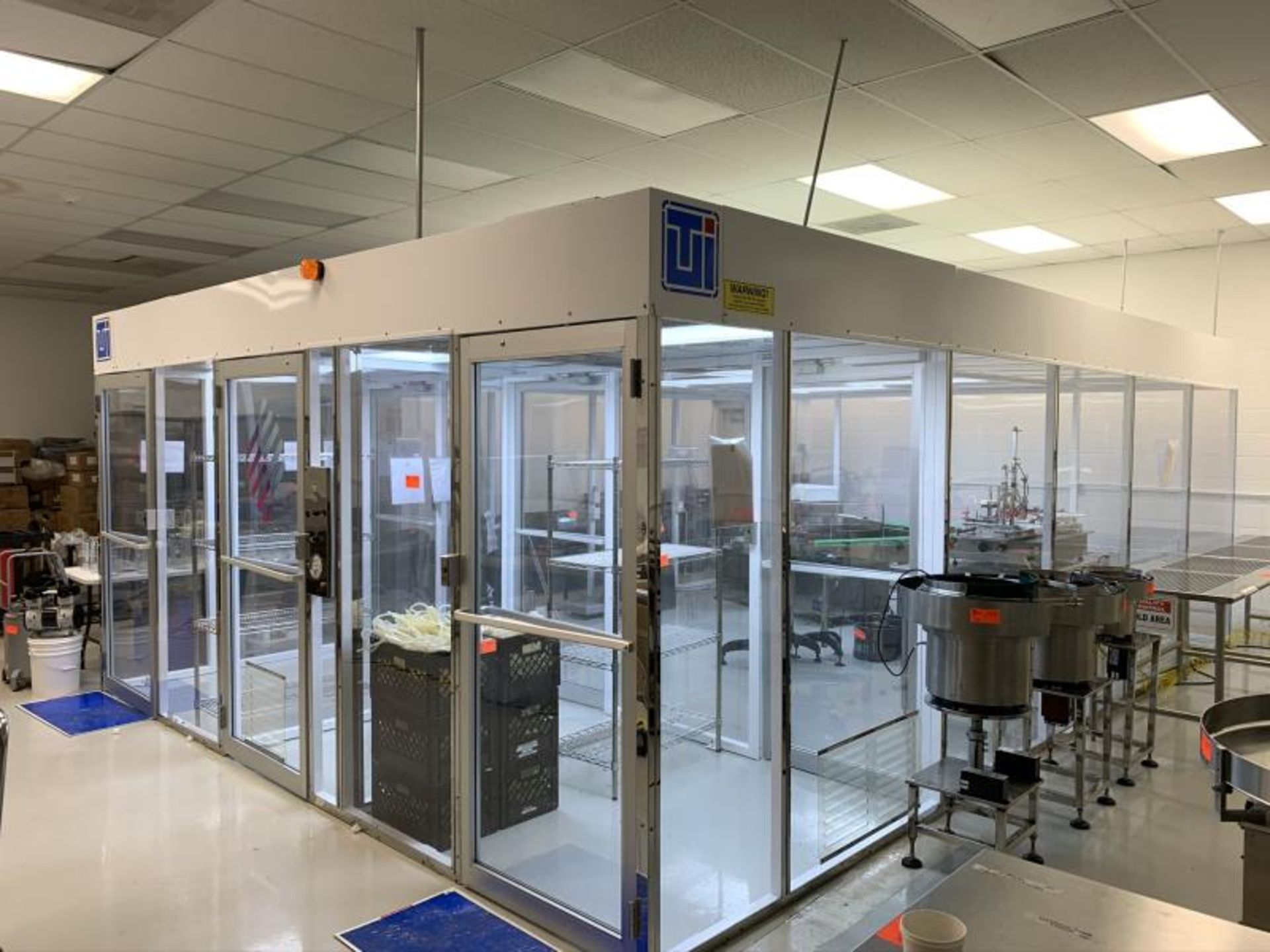 Terra Universal Critical Environment Solutions Modular Clean Room w/ 3 Entry Doors, Approx. 16' x