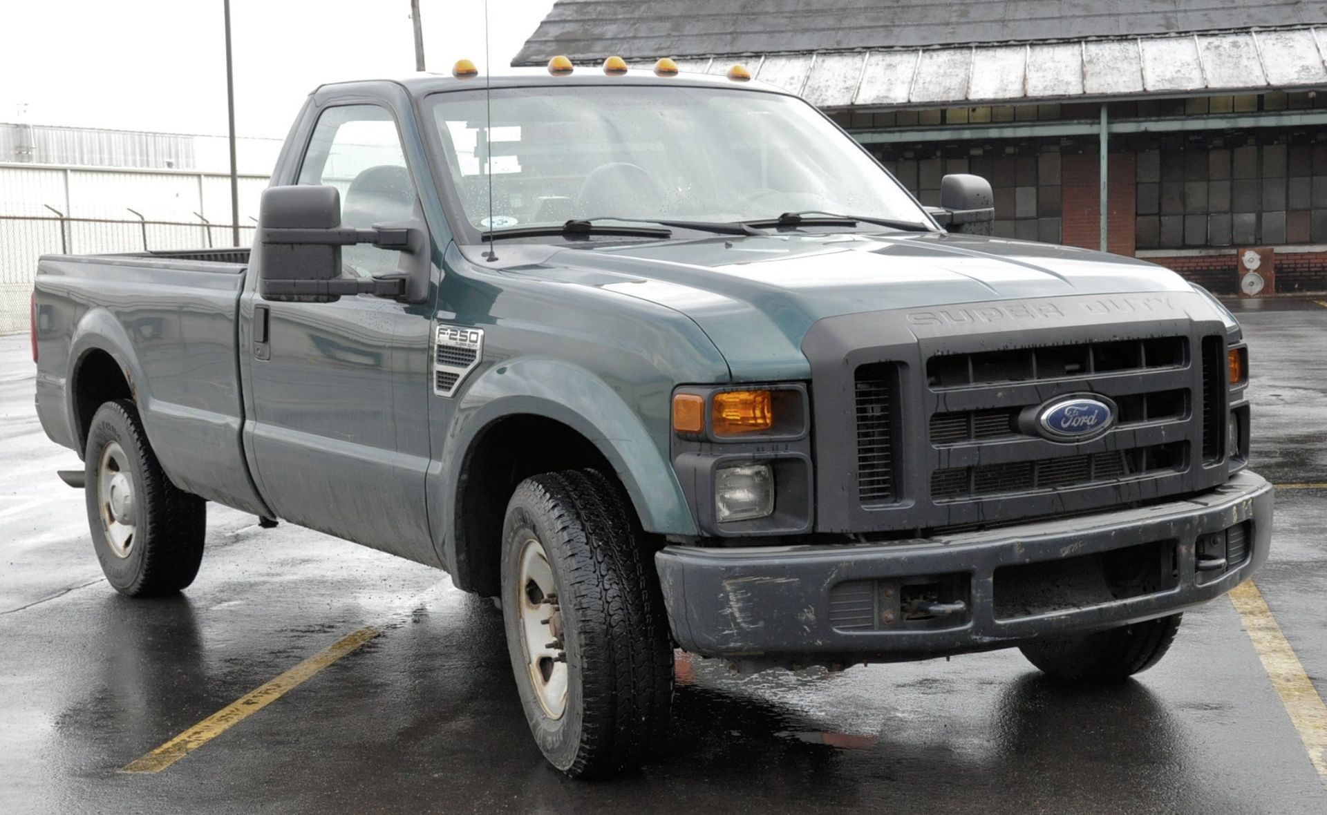 2008 Ford F-250 XL Super Duty Pickup Truck, VIN 1FTNF20548ED88294, Standard Cab, Long Box, 5.4L - Image 2 of 4