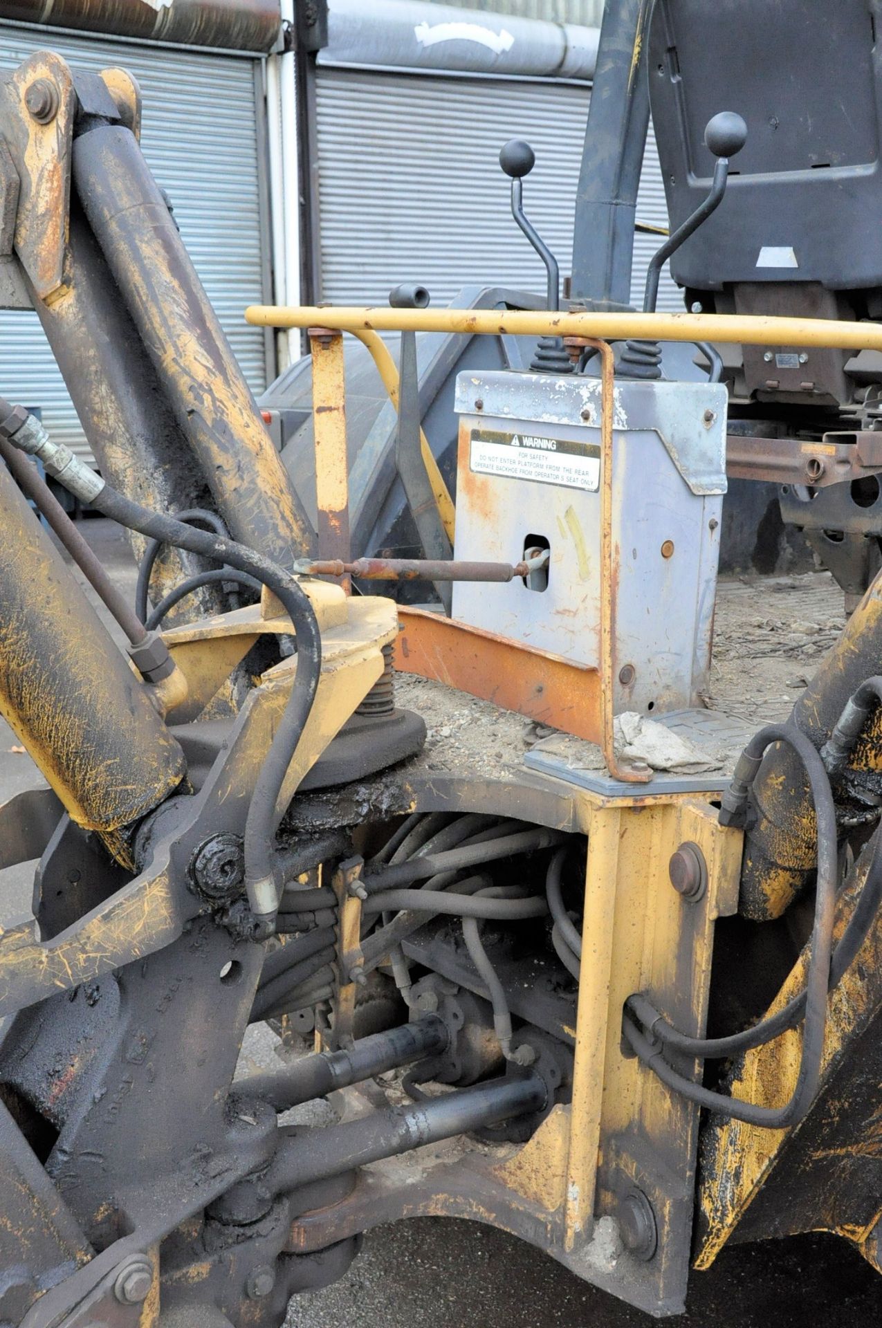 Ford/New Holland Model 555D Back Hoe, Torque Convert Transmission with Clutch Disconnect, 84" Smooth - Image 4 of 5
