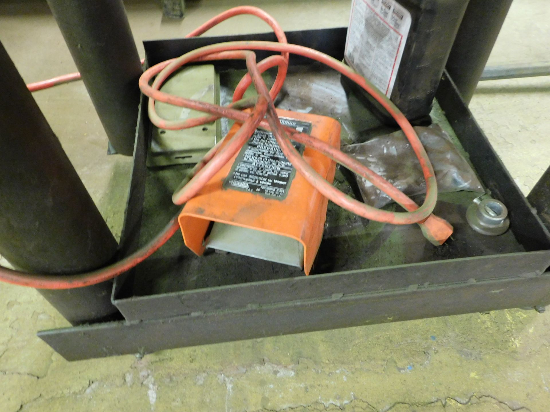 Ridgid Model 535 Pipe Threader, s/n EBE13544-0810, with Model 811A Die, Foot Pedal Controls - Image 5 of 8