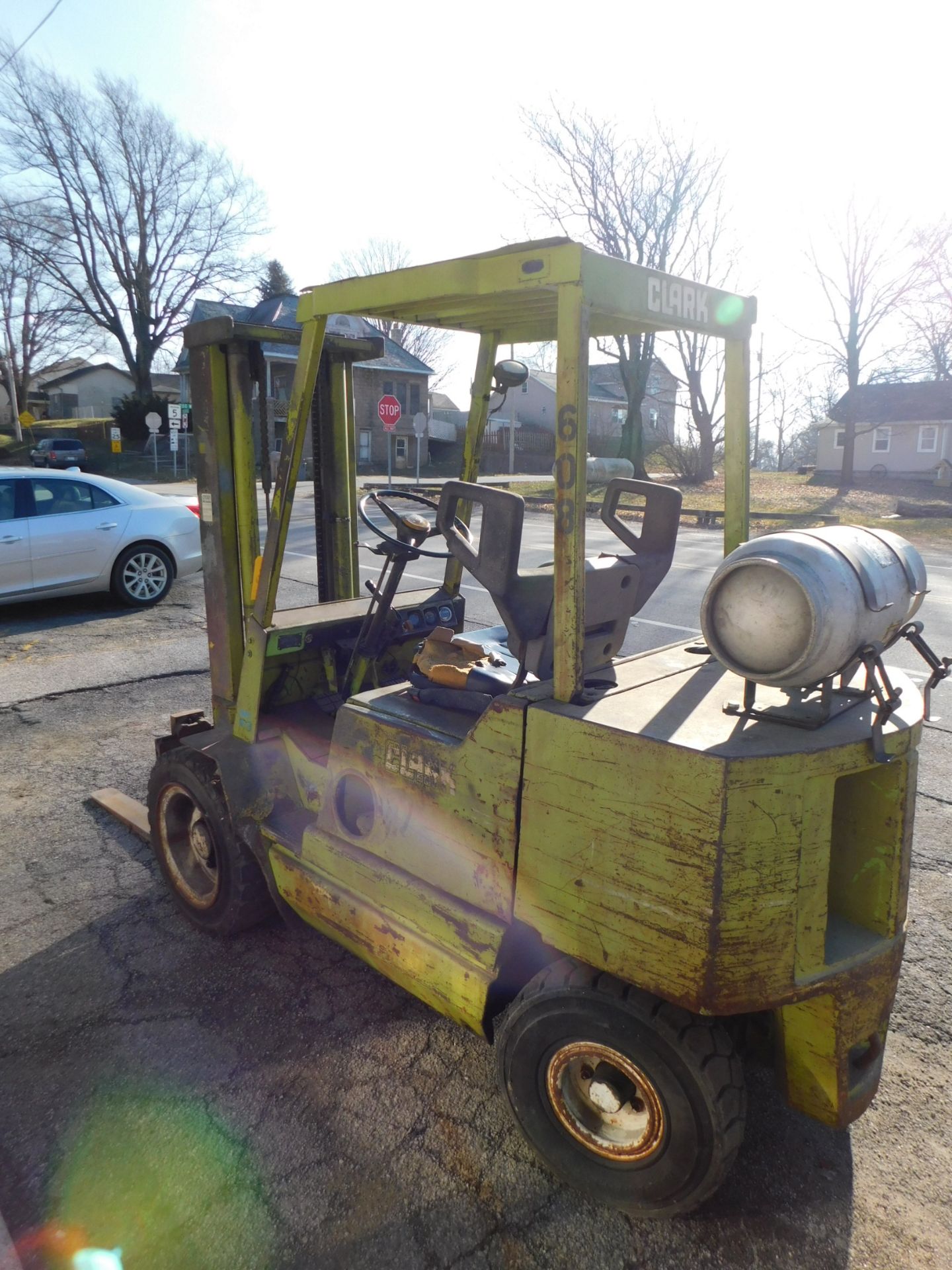 Clark Model GPX30E Fork Lift, s/n Unknown, 4,500 Lb. Capacity, LP, Hard Tire, Cage - Image 4 of 10