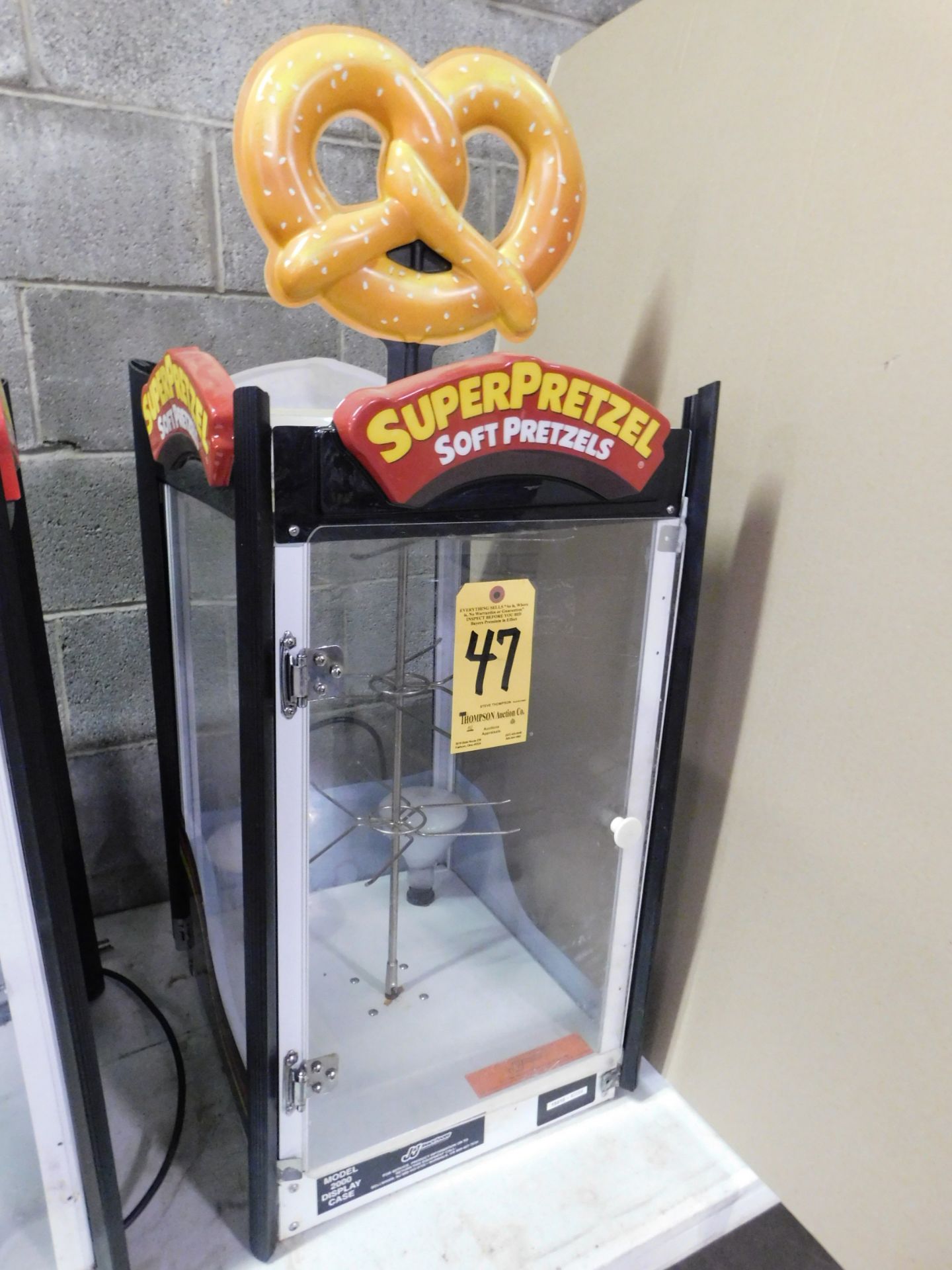 J&J Model 2000 Pretzel Warmer/Display Case