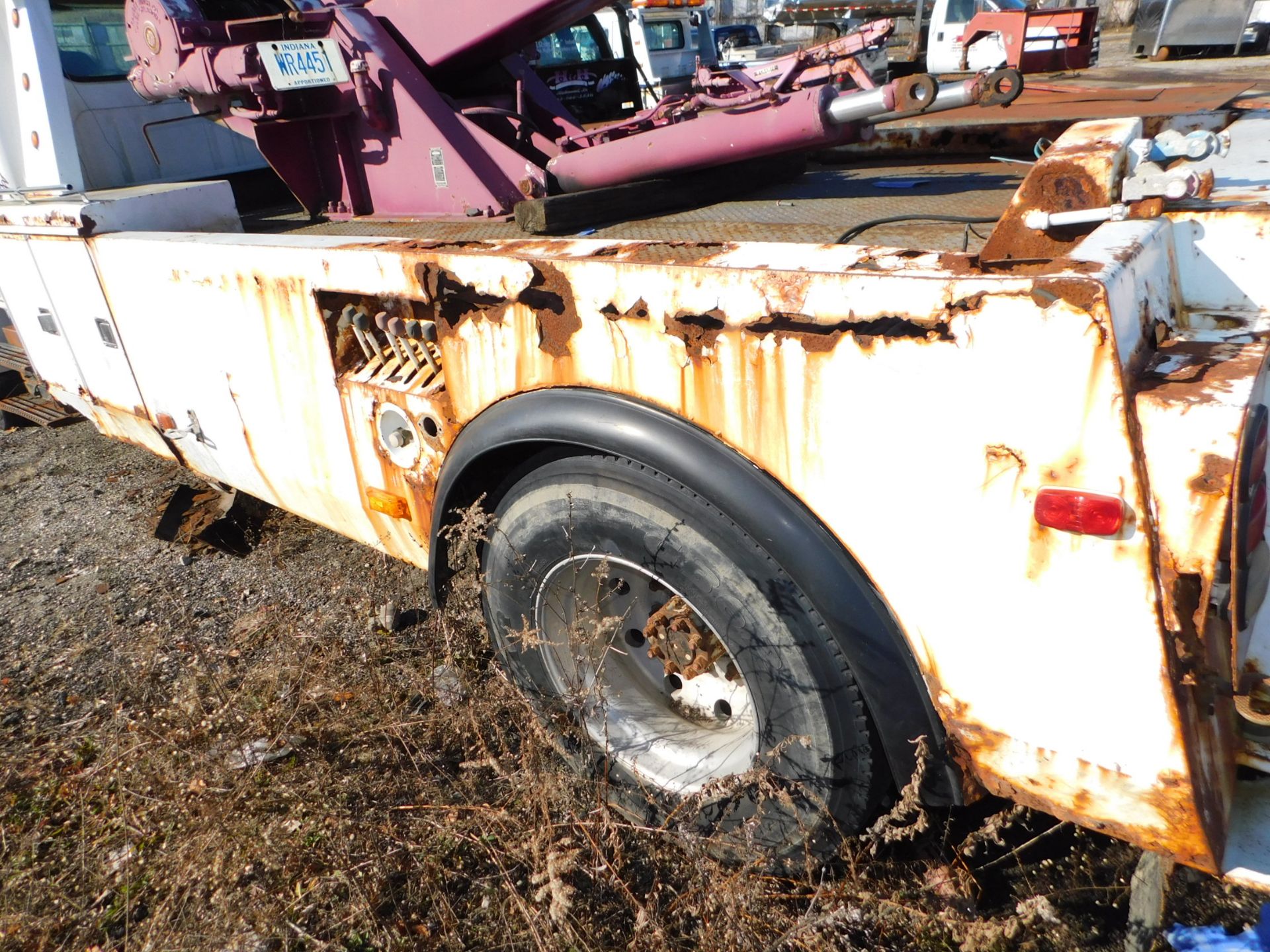 1990 International Model 4900 4x2 Single Axle Tow Truck, Diesel, Fuller 10 Speed Manual - Image 9 of 30