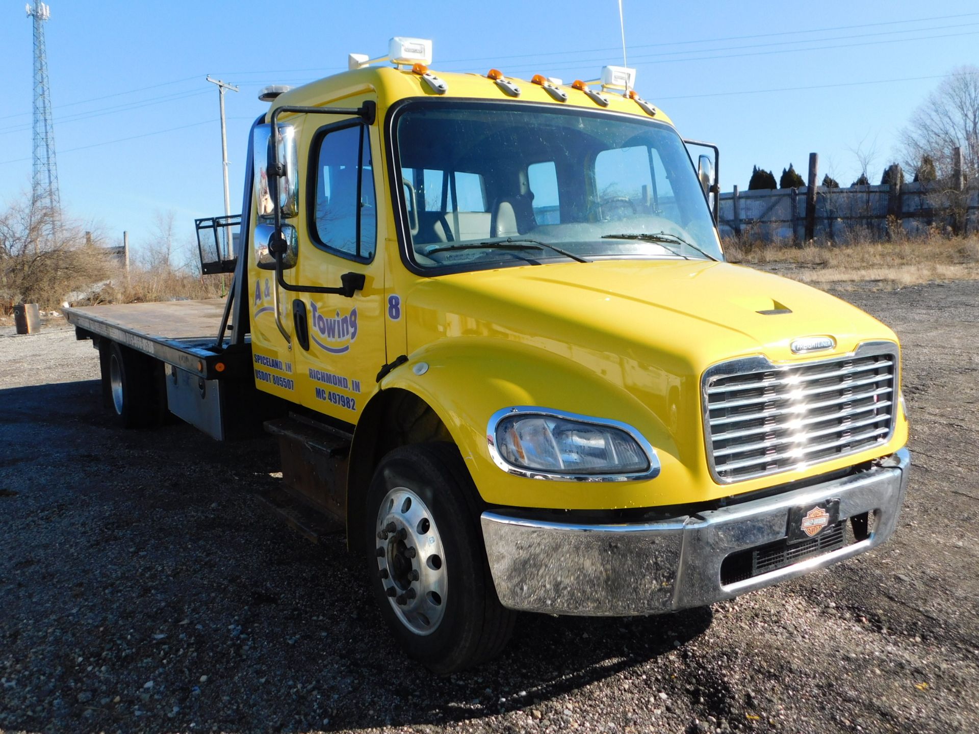 2015 FREIGHTLINER Model M2 106 Rollback Tow Truck, 5.9 Cummins Engine, Allison Automatic - Image 3 of 35