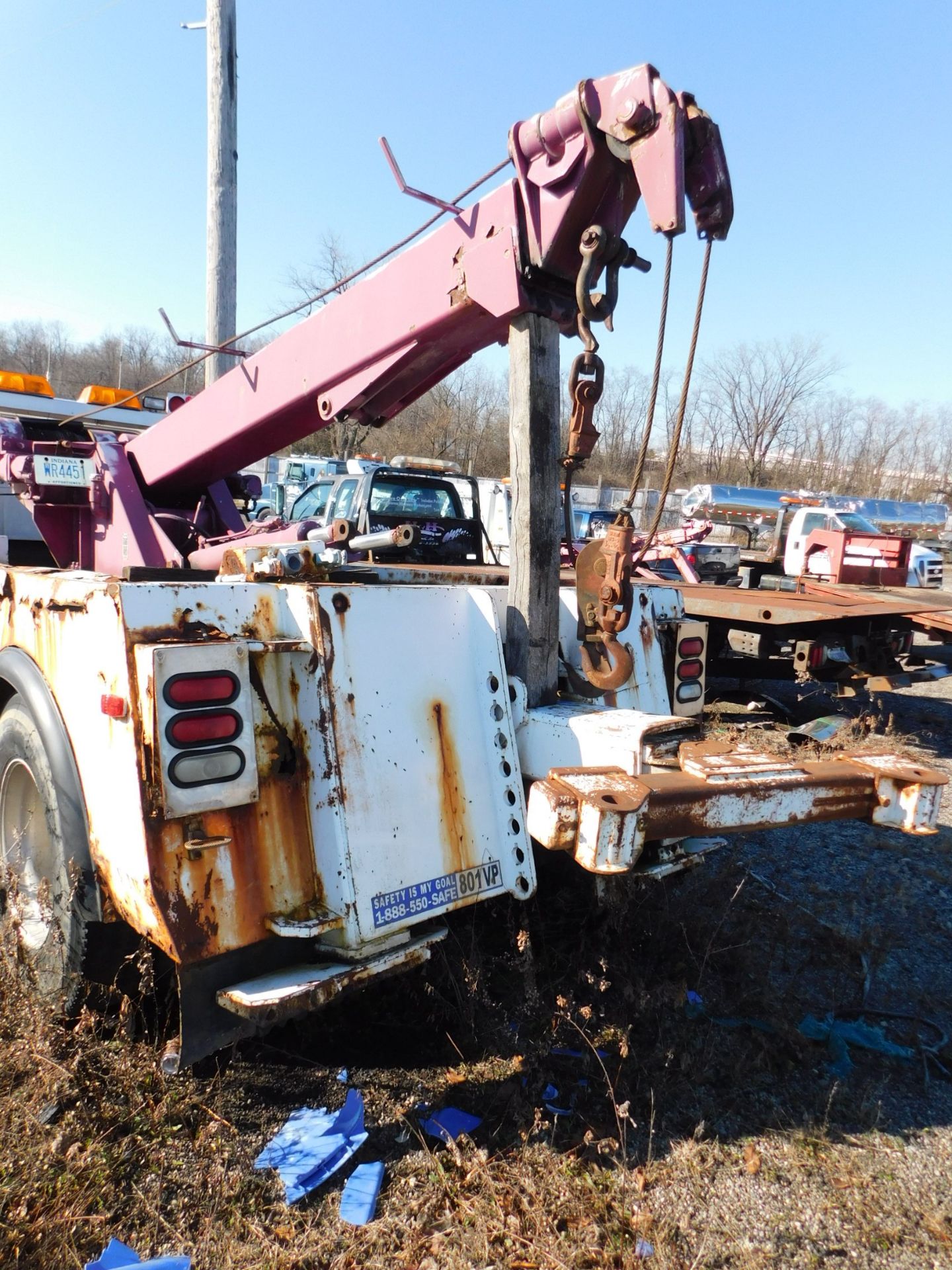 1990 International Model 4900 4x2 Single Axle Tow Truck, Diesel, Fuller 10 Speed Manual - Image 8 of 30