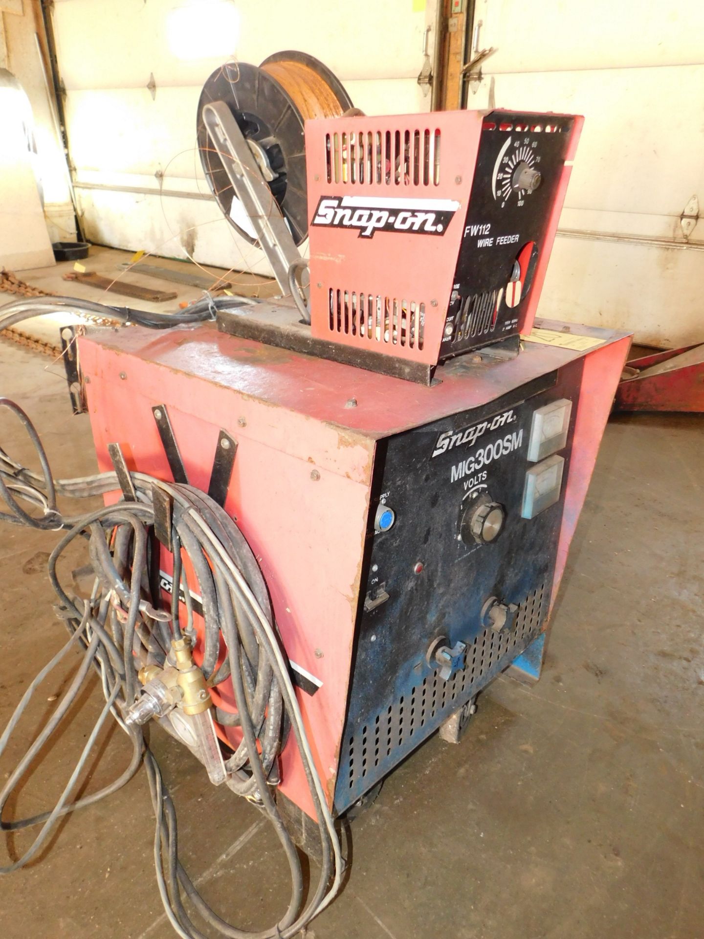 Snap-On Model MIG 300 SM Mig welder with Snap-On Model FW112 wire feeder - Image 3 of 4