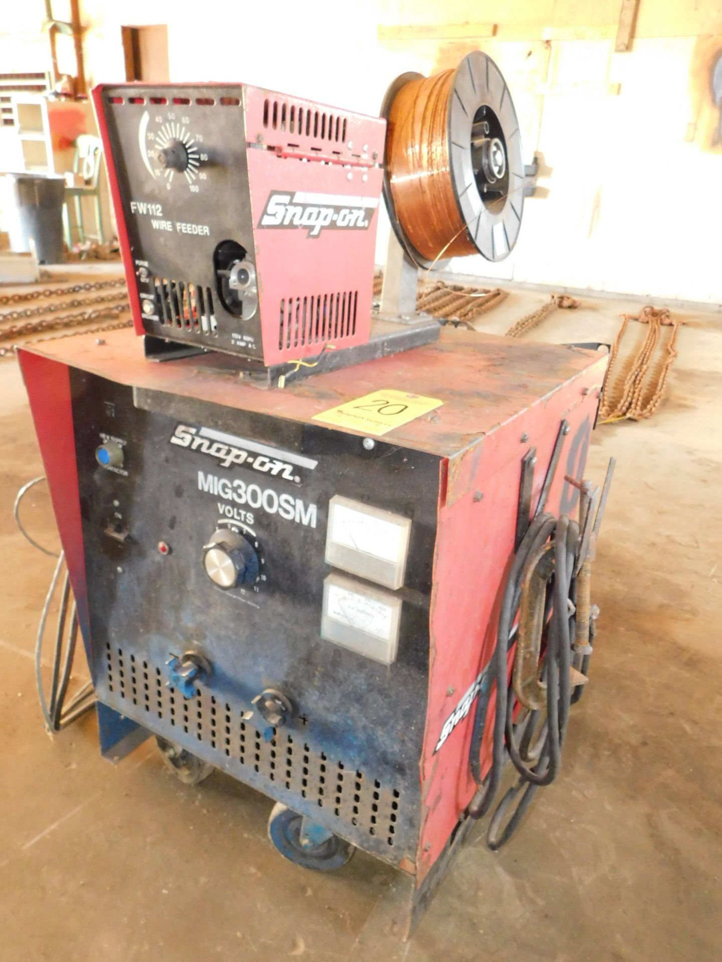 Snap-On Model MIG 300 SM Mig welder with Snap-On Model FW112 wire feeder - Image 2 of 4