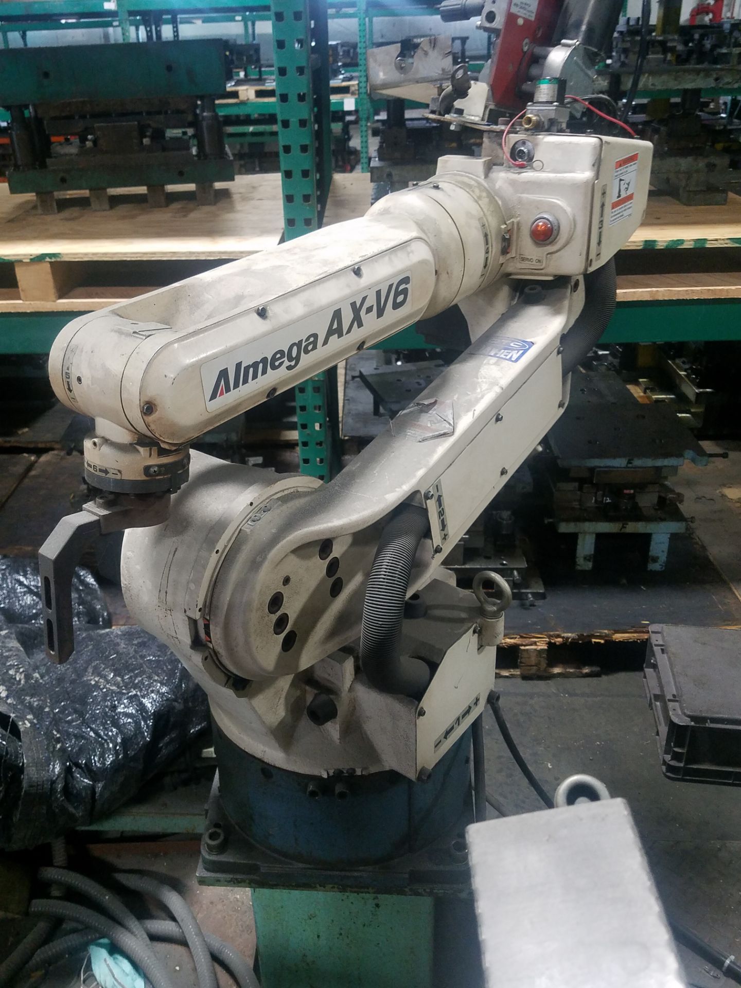 Robotic Welding Cell, with Robot and Opposed Power Headstocks, Loading Fee $300.00 - Image 3 of 6