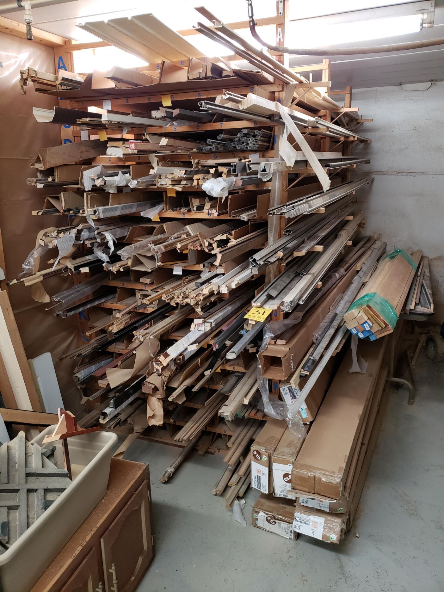 Stock Rack Assorted Length Molding