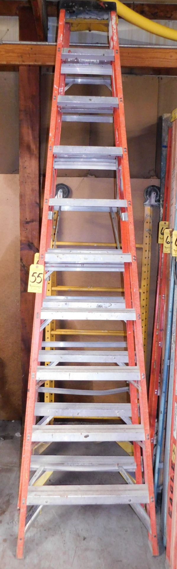 Fiberglass Step Ladder, 10 Ft., Pataskala Location