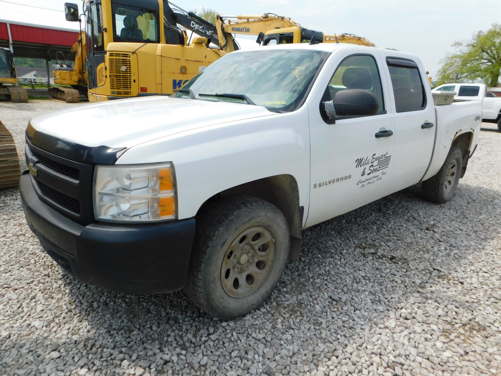 2007 Chevy Silverado 4 dr. pick-up truck, Auto Trans. , Air, am/fm, 4 Wheel Drive, 297,470 miles