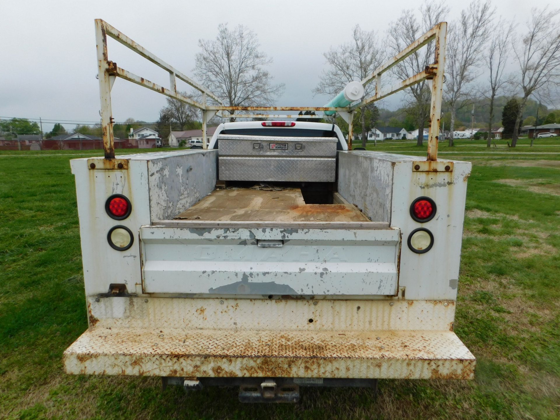 2009 GMC 2500HD Service Truck, VIN 1GDHC44K09F161791, Regular Cab, Automatic, AC, Omaha 8 ft. - Image 6 of 28