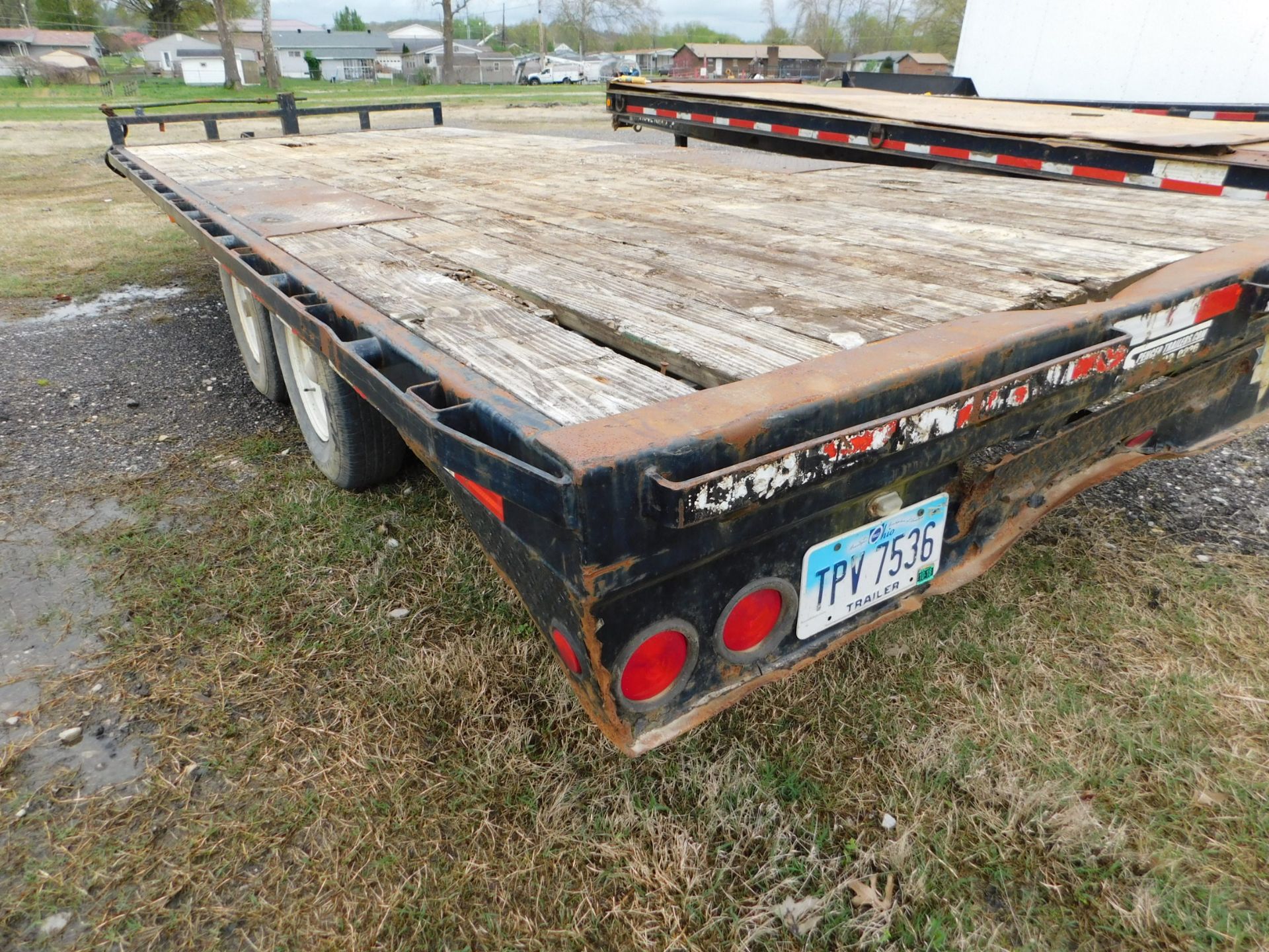 2008 PJ Tandem Axle Flat Bed Trailer, VIN 4P5F8202781119790, Wooden Deck, 20 ft. Long, 7 1/2ft. - Image 5 of 10