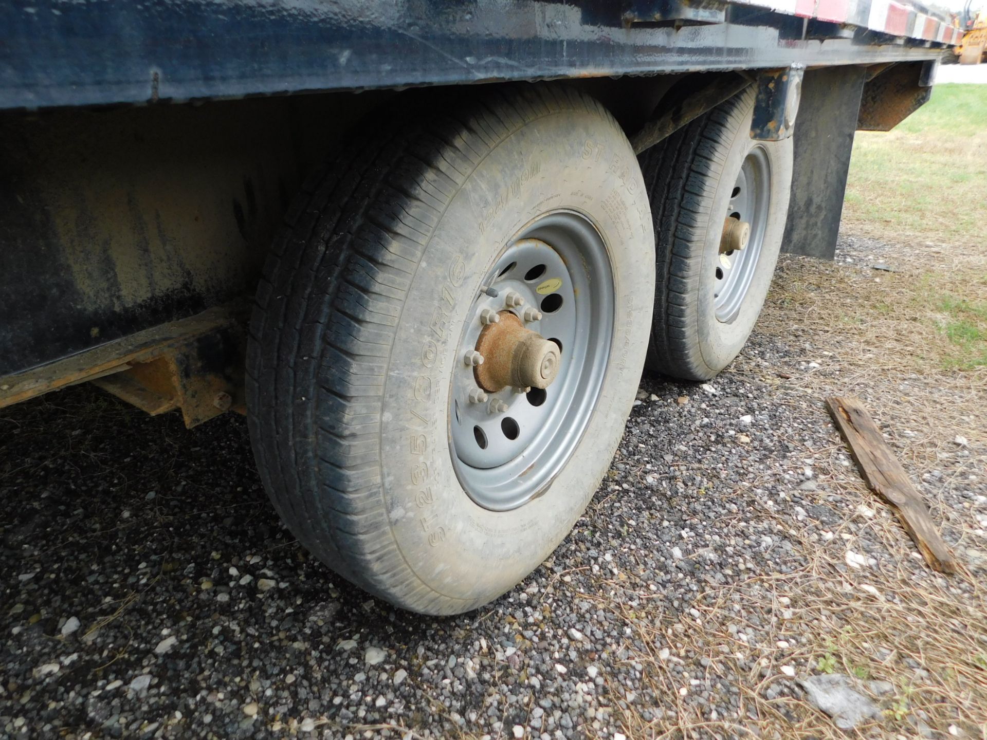 2015 Rice Trailers Tandem Axle Flat Bed Trailer, VIN 4RWR22021FH007796, Wooden Deck, 20 ft. Long, - Image 3 of 12