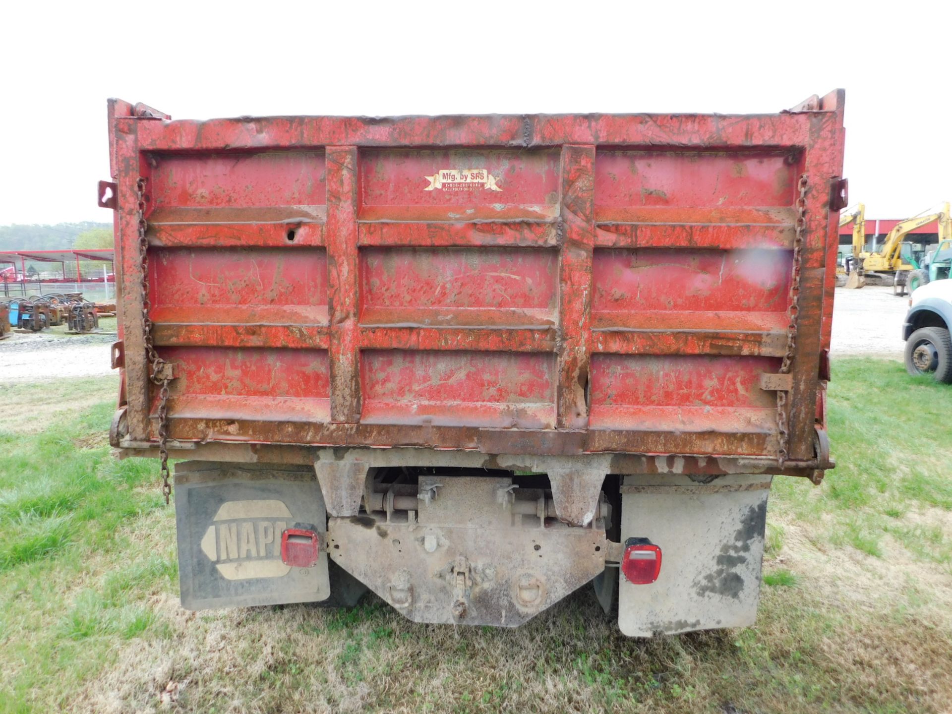 1999 International 4700/DT466E Single Axle Dump Truck, VIN 1HTSCAAN0XH225775, Diesel, Spicer 10- - Image 6 of 31