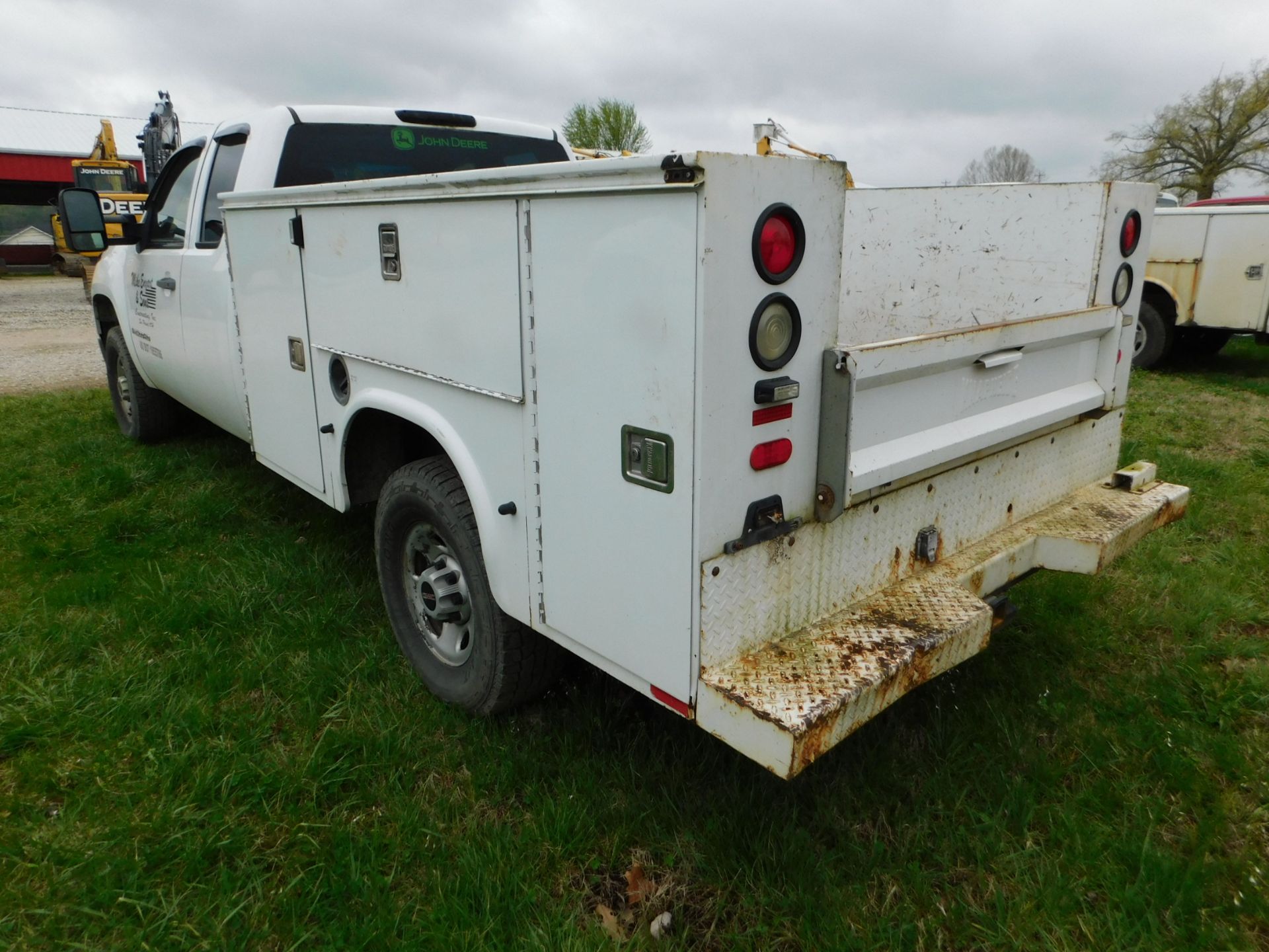 2008 GMC 2500HD Service Truck, VIN 1GTHK29K18E112995, Extended Cab, Automatic, 4 WD, AC, AM/FM, 6.0L - Image 8 of 22