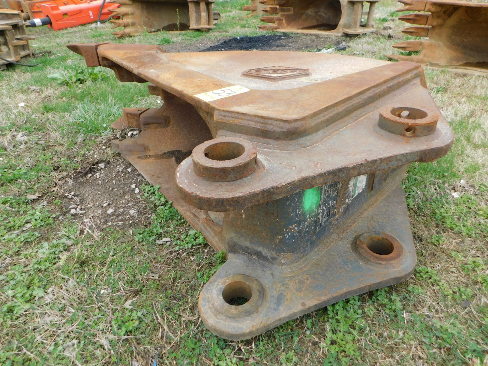 Hensley 24" V-Bottom Excavator Bucket - Image 6 of 7