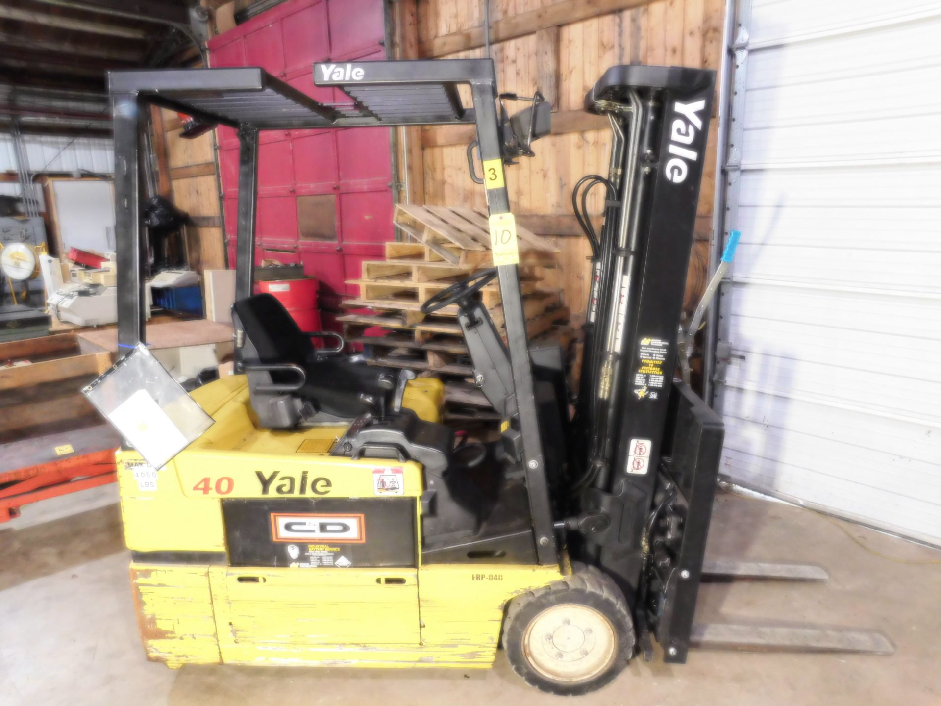 Yale Model ERP040TGN36SF082 Fork Lift, s/n E807N020055X, Electric, Needs Battery, 3,700 Lb. - Image 3 of 3