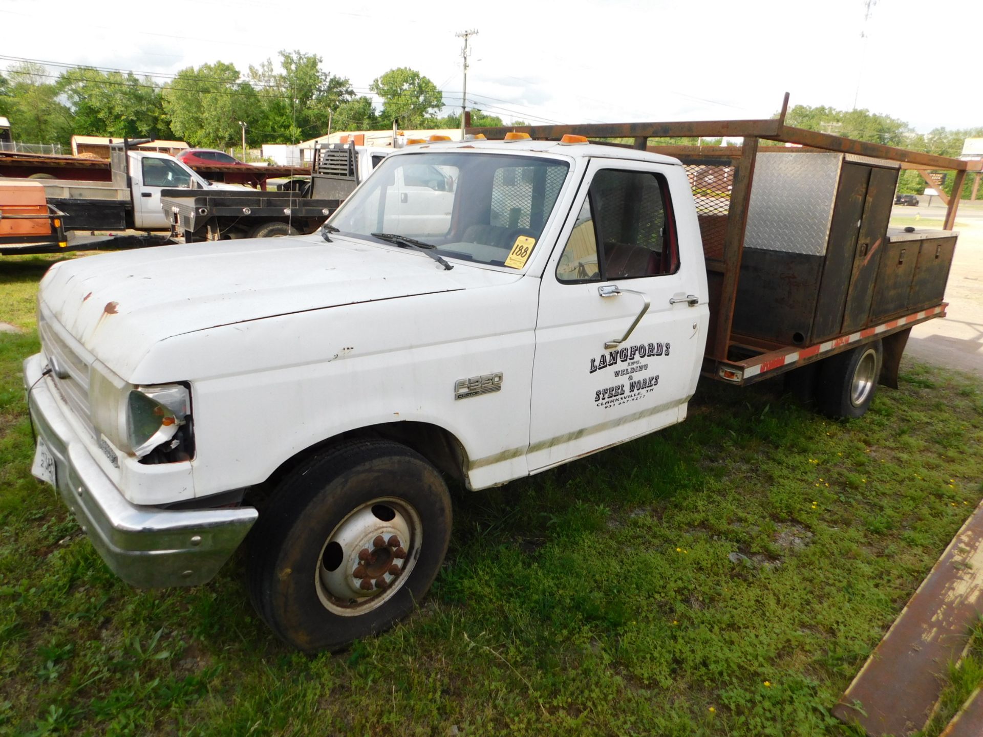 1984 Ford F350 Dually Service Truck, Vin 1FDJF37M6KNB68868, Diesel, Manual Transmission, Not In - Image 2 of 6