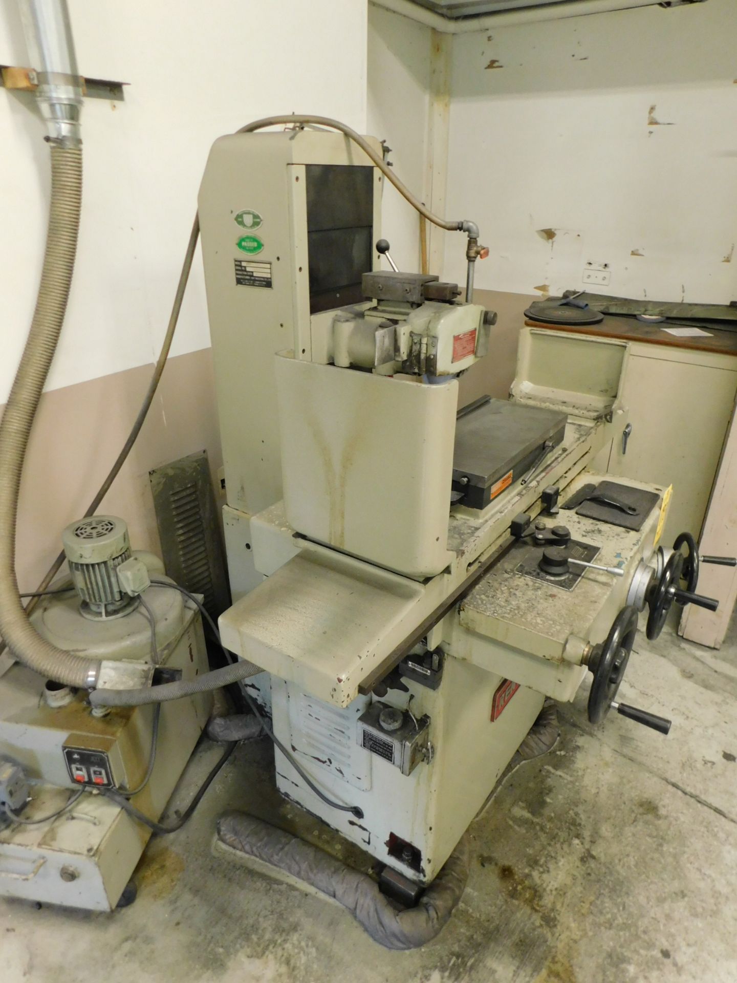 Kent Model KGS-250AH Hydraulic Surface Grinder, s/n 811203-1, 8 In. X 18 In. Permanent Magnetic - Image 4 of 14