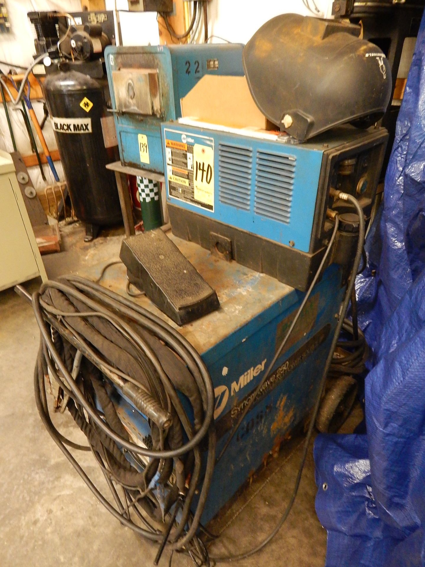 Miller Syncrowave 250 Tig Welder, SN KA802436, with Miller Coolmate 3 Chiller, Tig Gun, Foot Pedal - Image 4 of 4