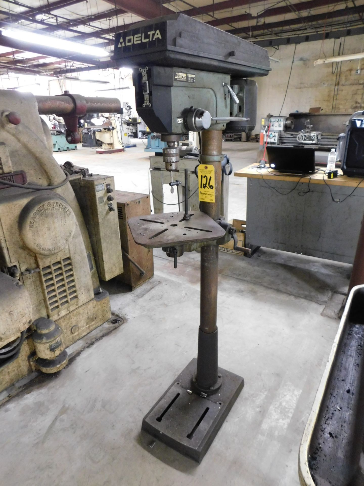 Delta 15 Inch Floor Model Drill Press, 110/1/60 AC Electrics