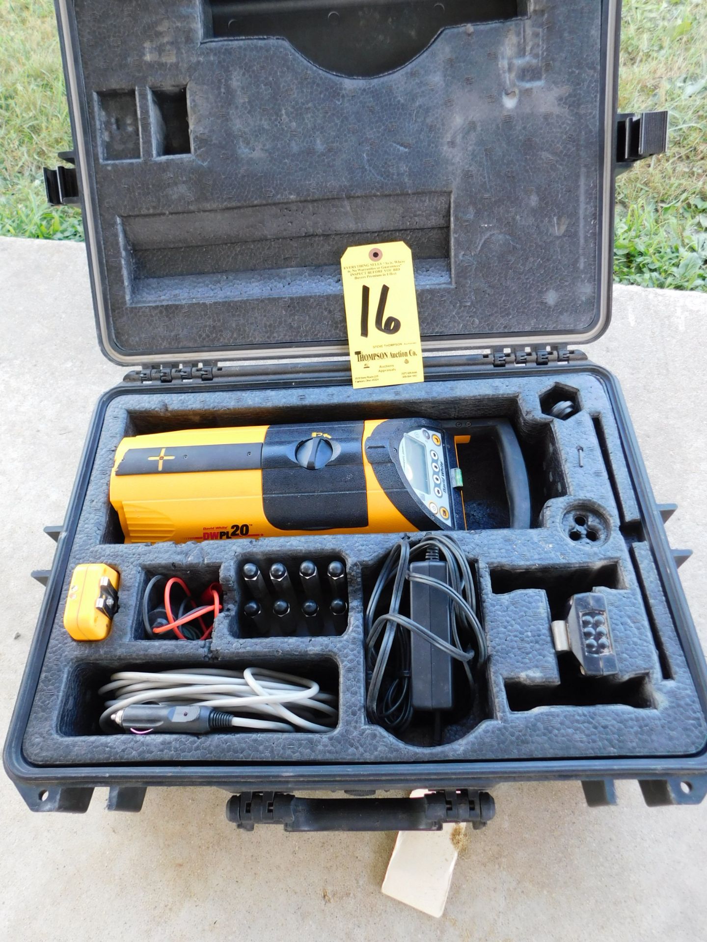 David White Model DW PL 20 Pipe Laser with RC20 Remote Control and Charger