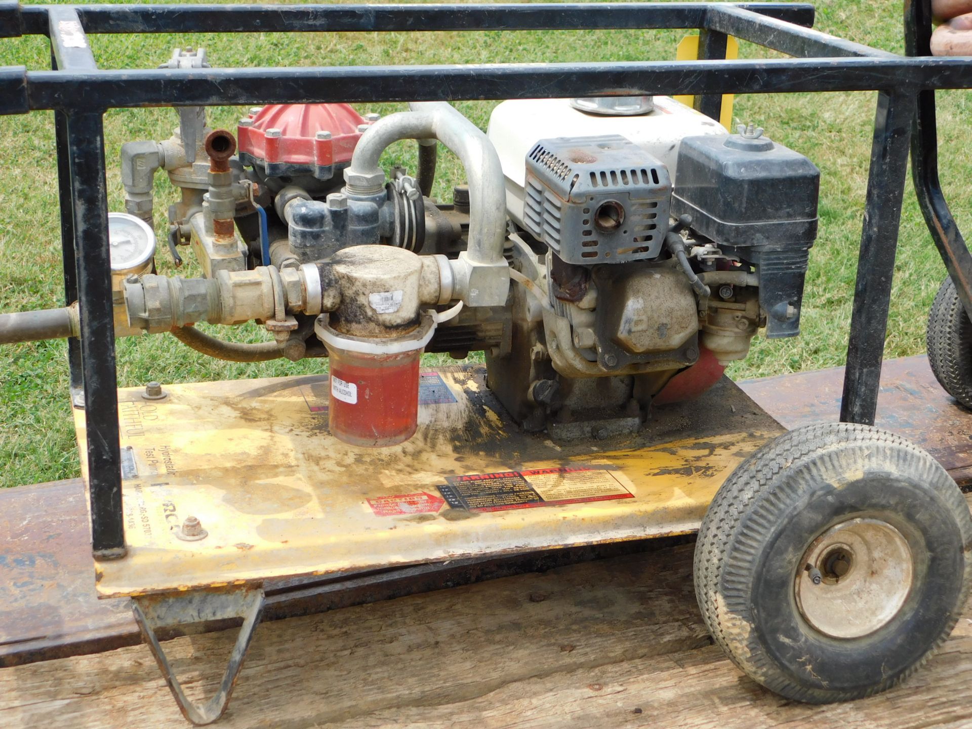 Hurco Model HTP-16-500H Gas-Powered Hydrostatic Test Pump SN 070709-412 with Honda GX160 Engine - Image 5 of 7