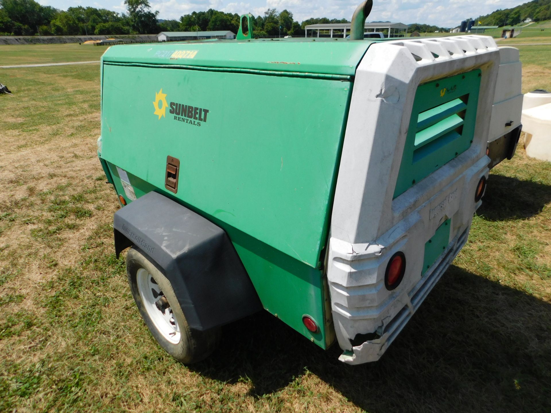 Ingersoll Rand Model 185 WJD Diesel-Powered Portable Air Compressor, SN 355349UDP43, New in 2005, NO - Image 7 of 15