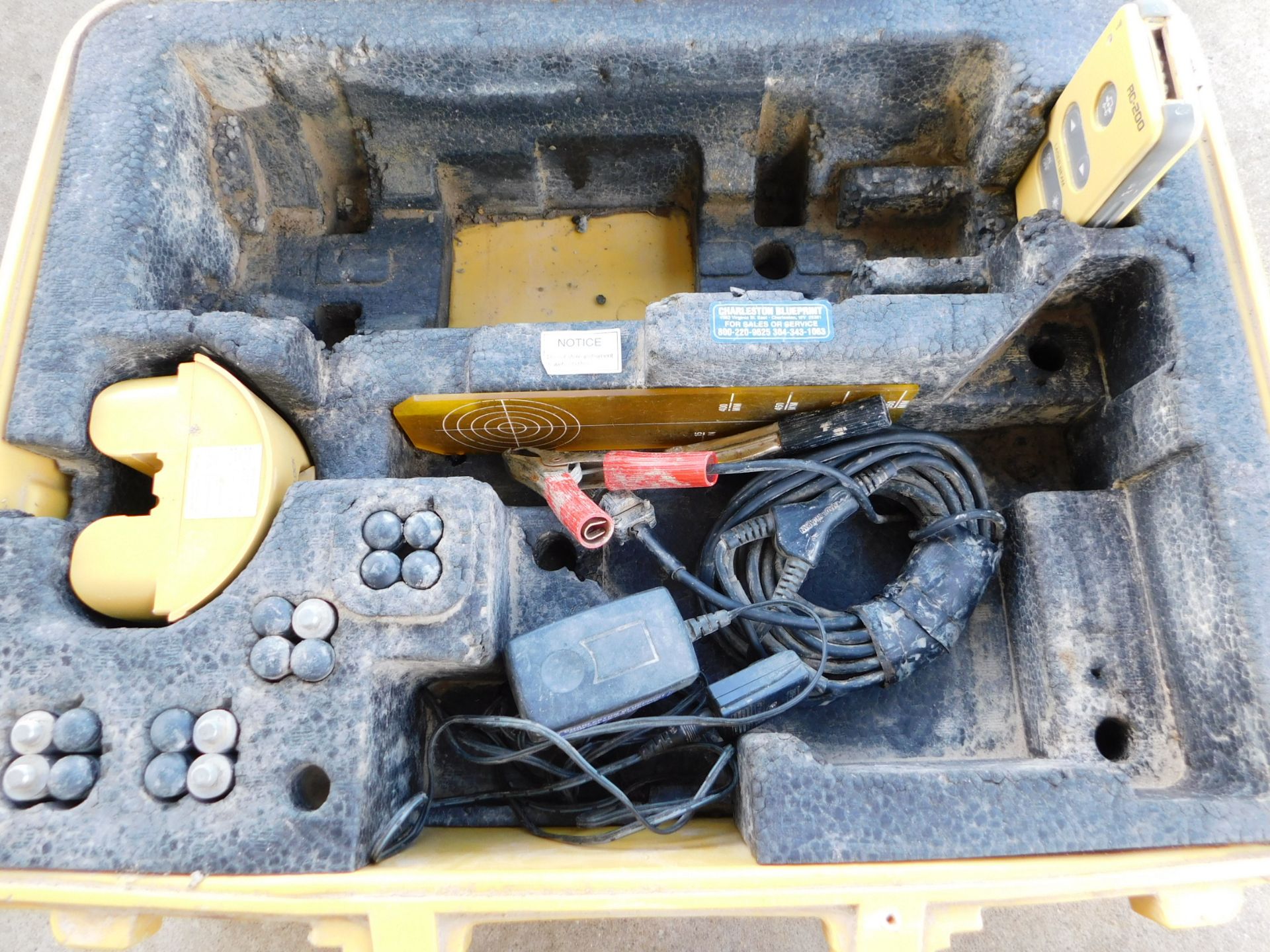 Topcon Model TP-L4 AV Pipe Laser with RC-200 Remote Control - Image 5 of 7