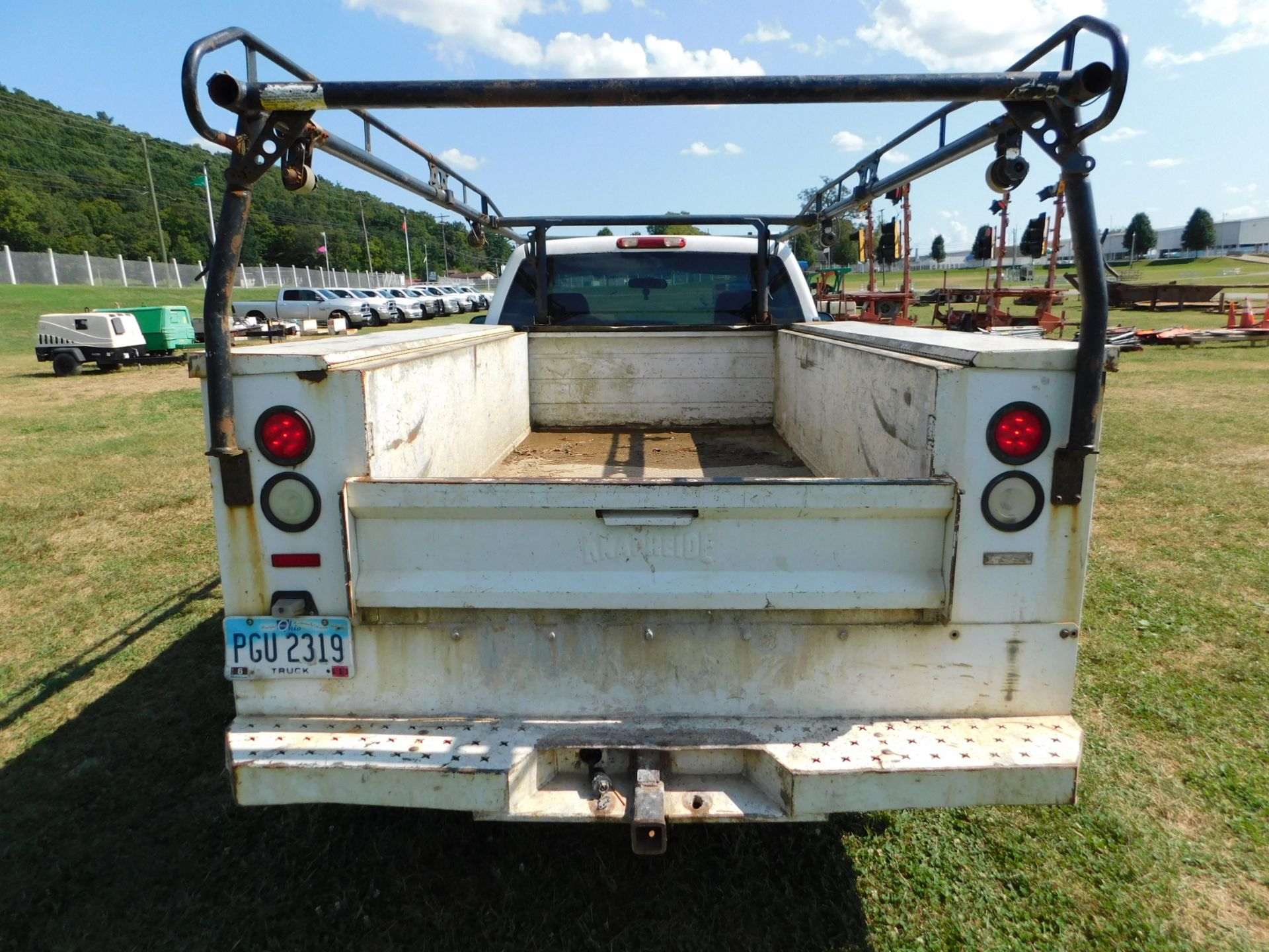 2006 Chevy 2500 HD Service Truck, Regular Cab, Knapheide 8' Utility Bed, AC, AM/FM Automatic, 240, - Image 6 of 48