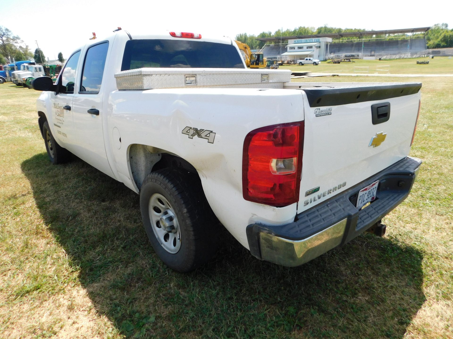 2011 Chevy 2500 Silverado Pickup, Crew Cab, 6' Bed, Automatic, AM/FM, 4WD, AC, PL, Aluminum Tool - Image 7 of 50