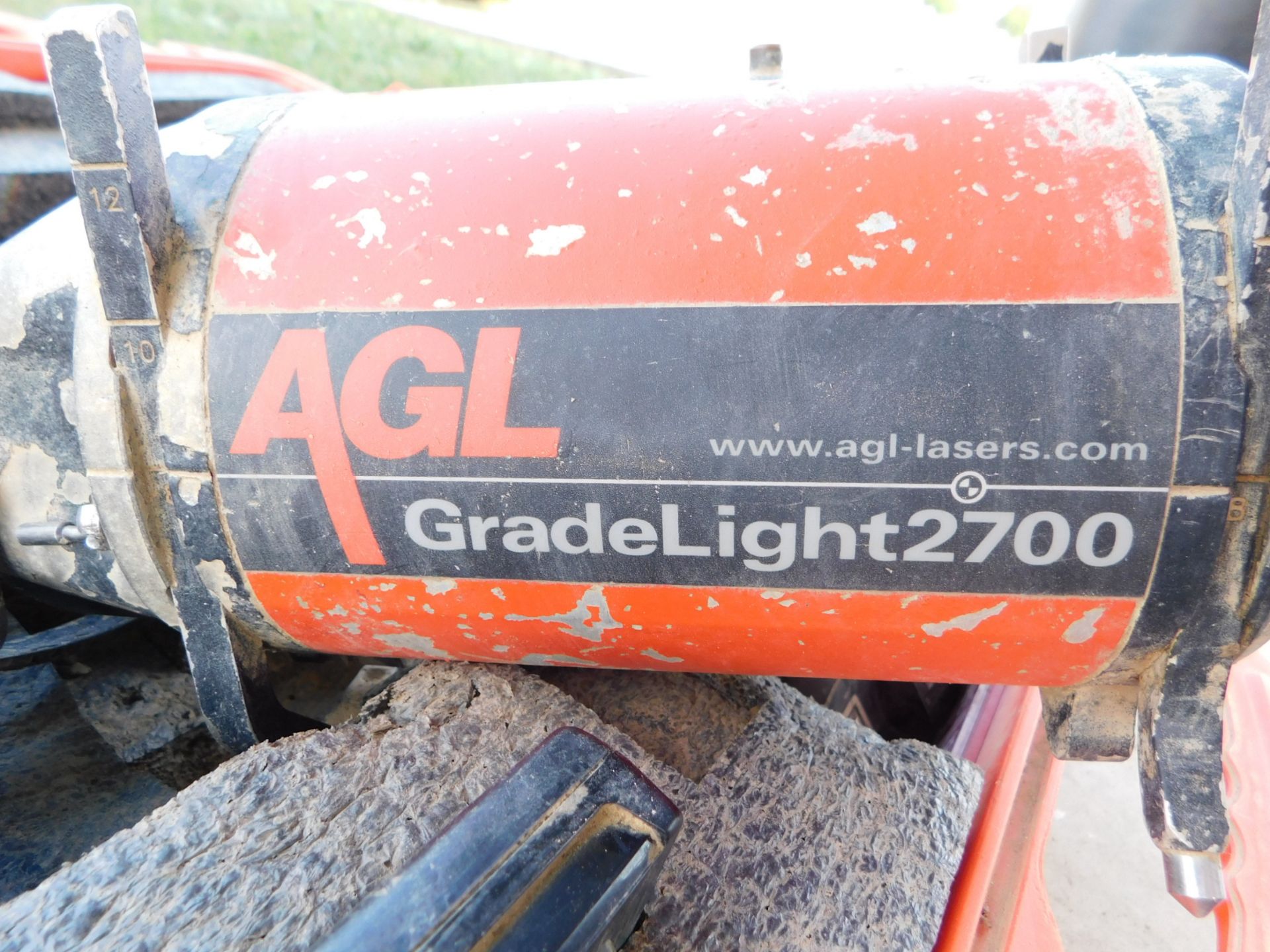 AGL Grade Light 2700 Pipe Laser with Remote Control and Charger - Image 4 of 6