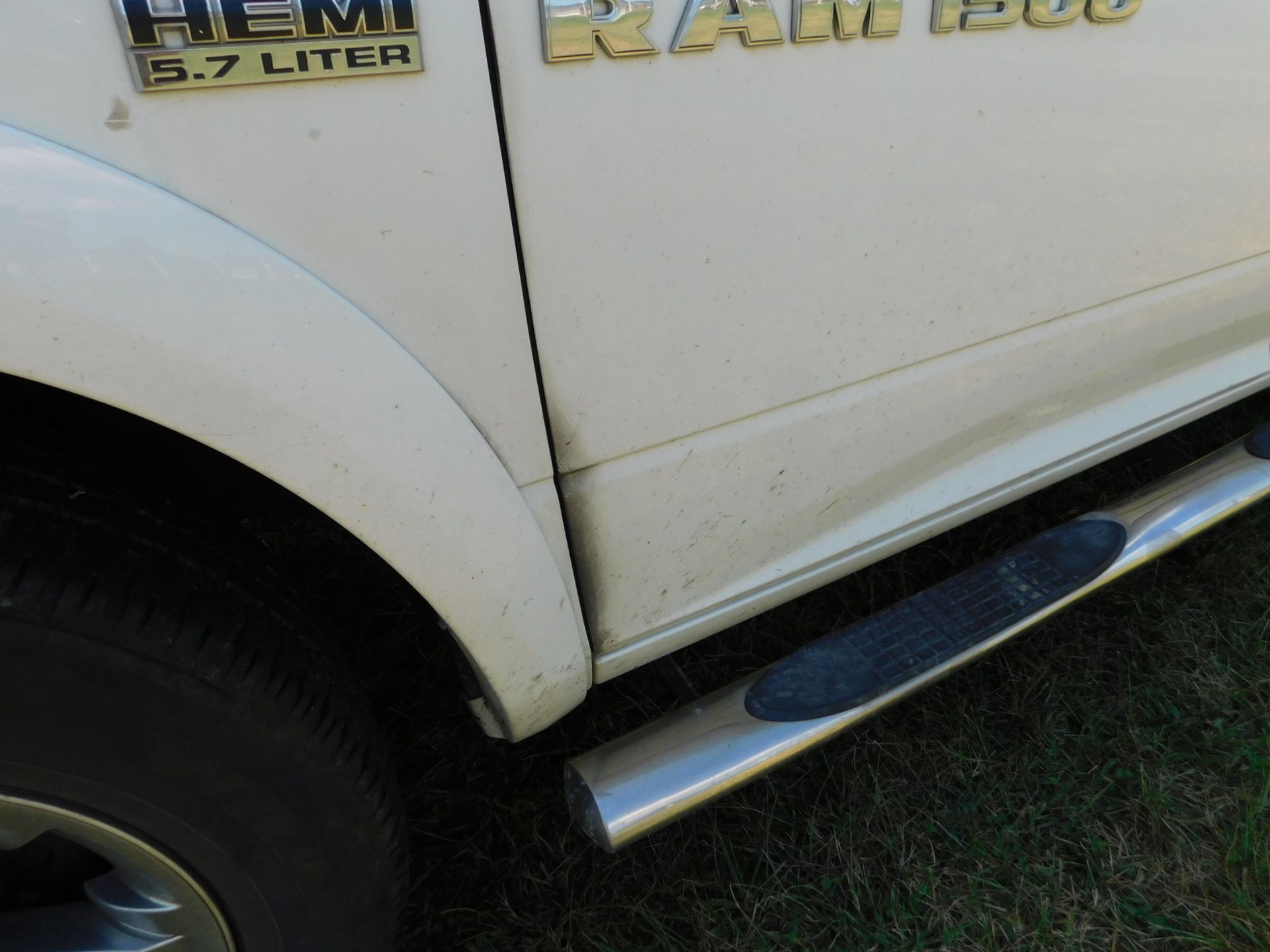 2012 Dodge Ram 1500 Pickup, Crew Cab, 6' Bed, Automatic, 4 WD, AM/FM,AC, PL, PW, Hemi 5.7 L - Image 19 of 53