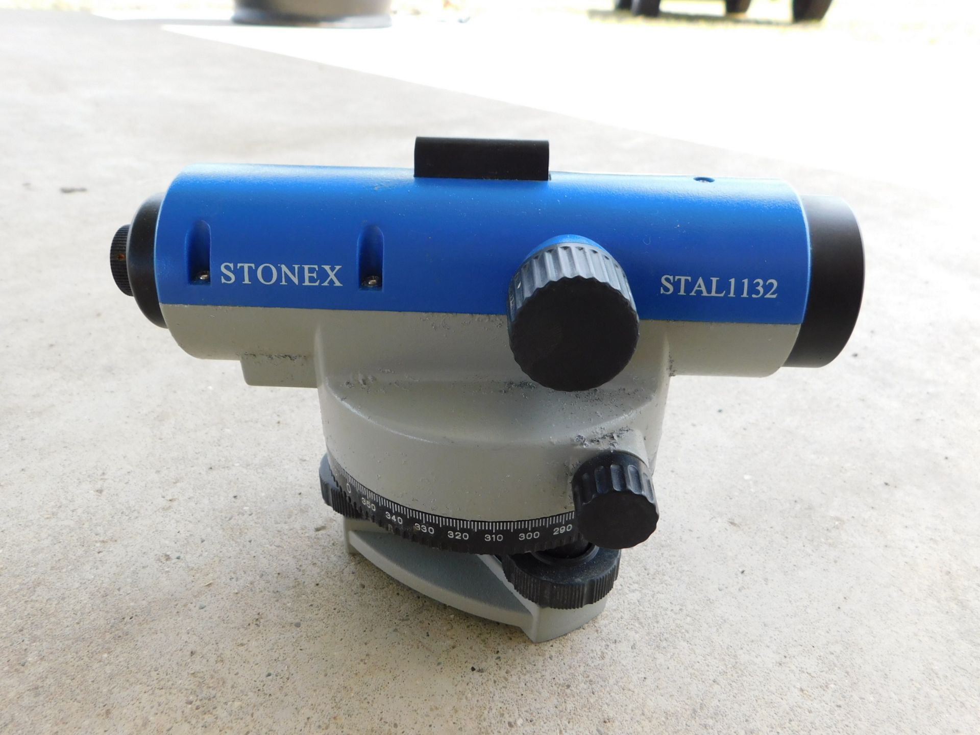 Stonex Model STAL 1132 Automatic Level - Image 4 of 6