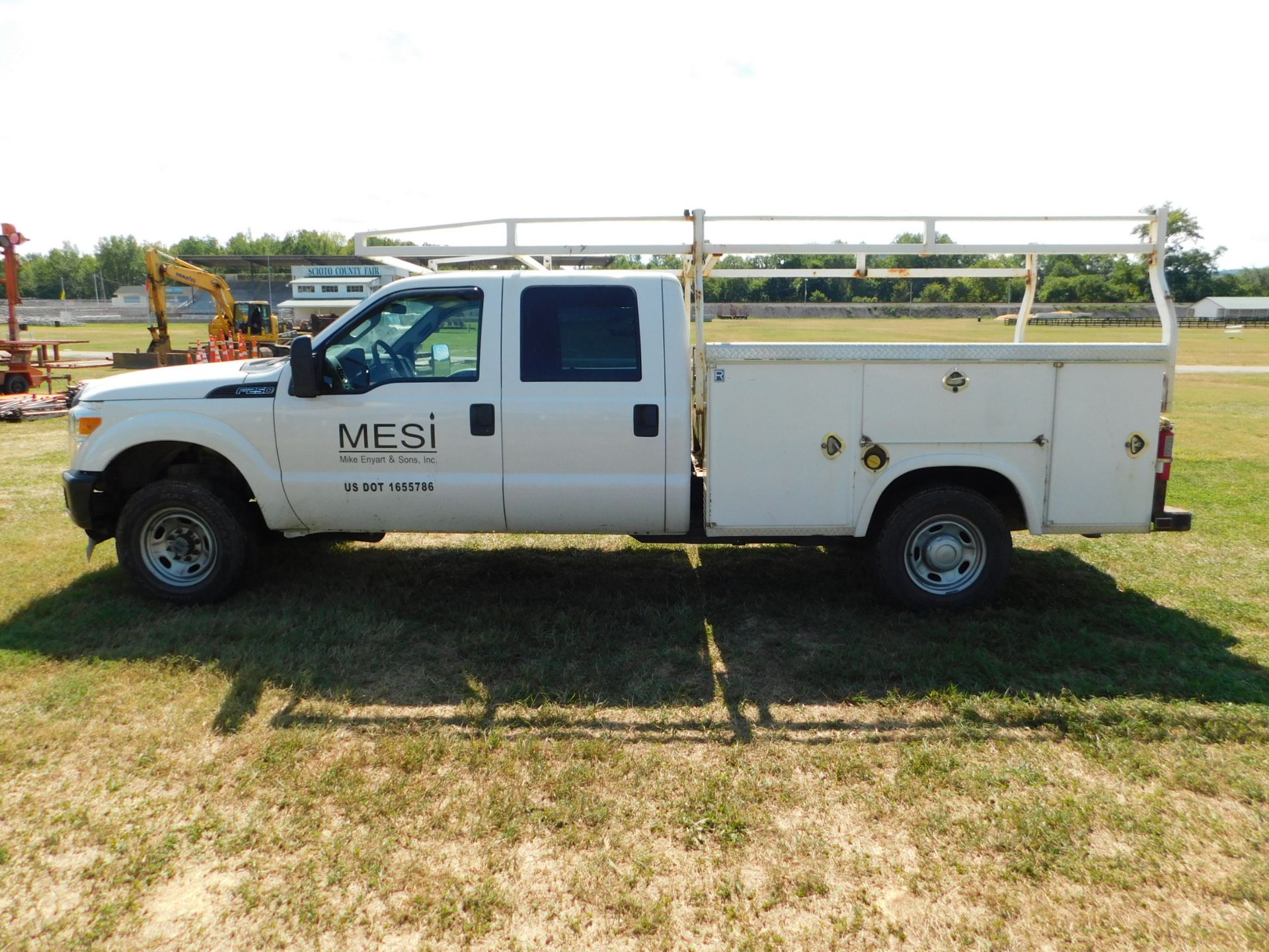 2013 Ford F250 Super Duty Service Truck, Crew Cab, Royal 8' Utility Bed, 4 WD, 153,573 Miles, AC, - Image 8 of 47