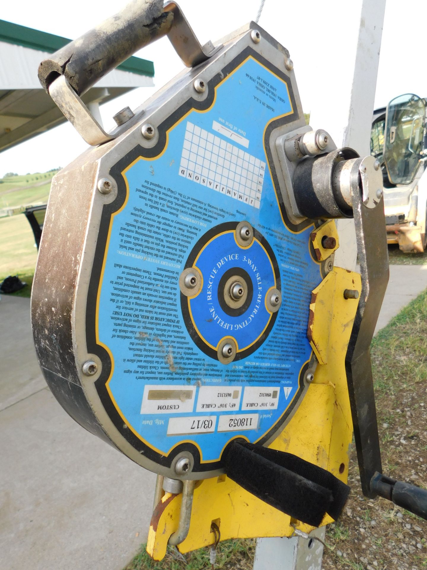 Web Devices Rescue System with Tripod and Self-Retracting Lifeline - Image 5 of 6