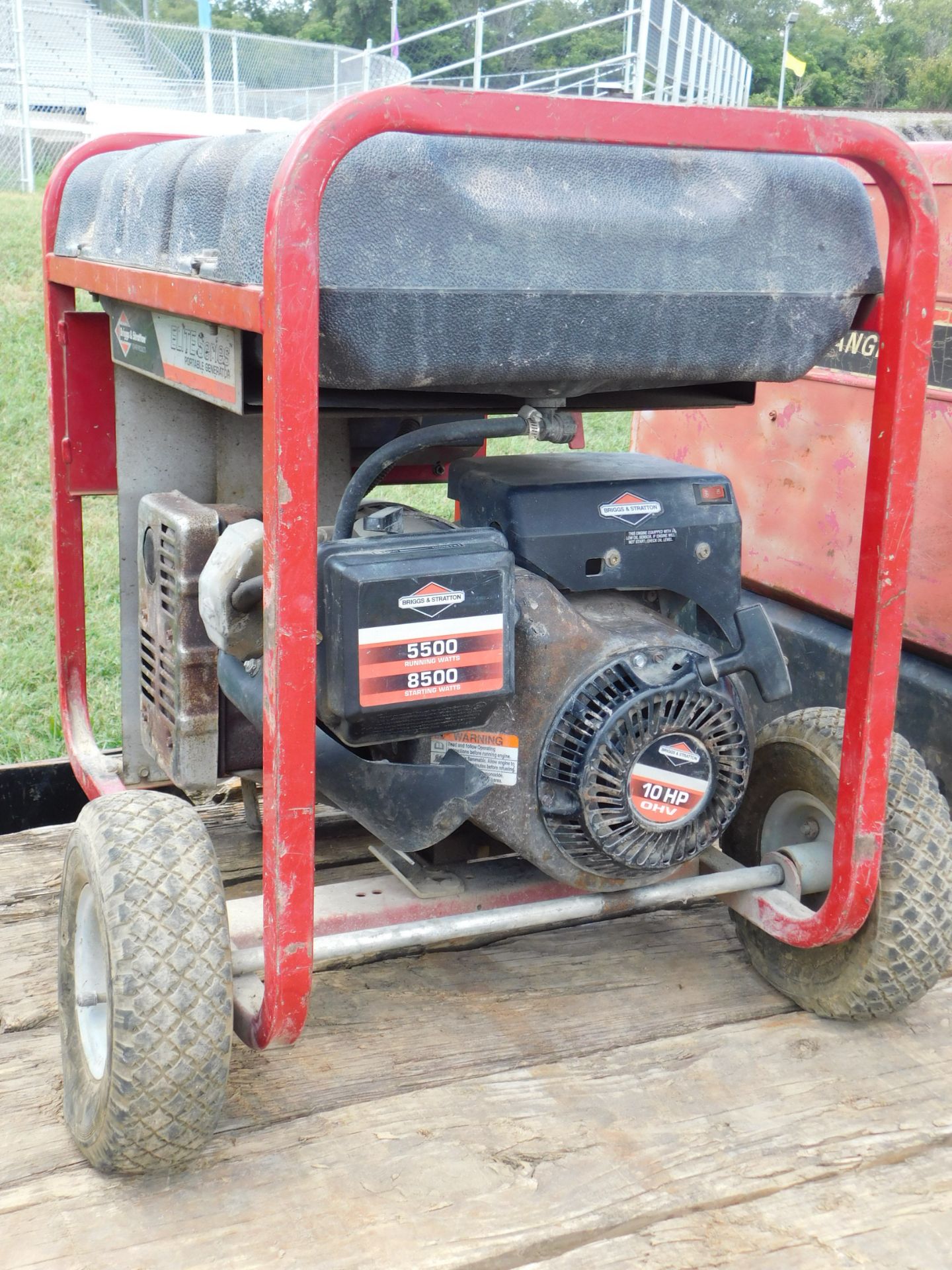 Briggs & Stratton Elite Series Gas-Powered Generator, 5500 Running Watts, 8500 Starting Watts - Image 7 of 7