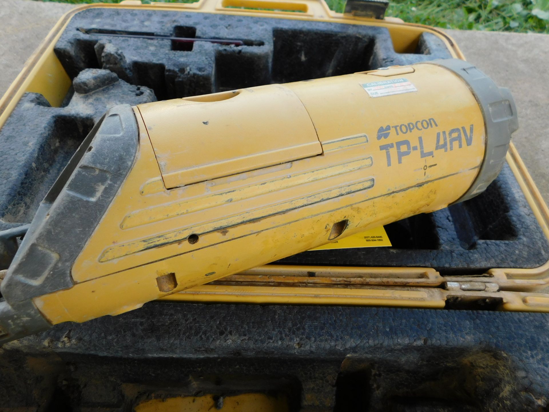 Topcon Model TP-L4 AV Pipe Laser with RC-200 Remote Control - Image 2 of 7