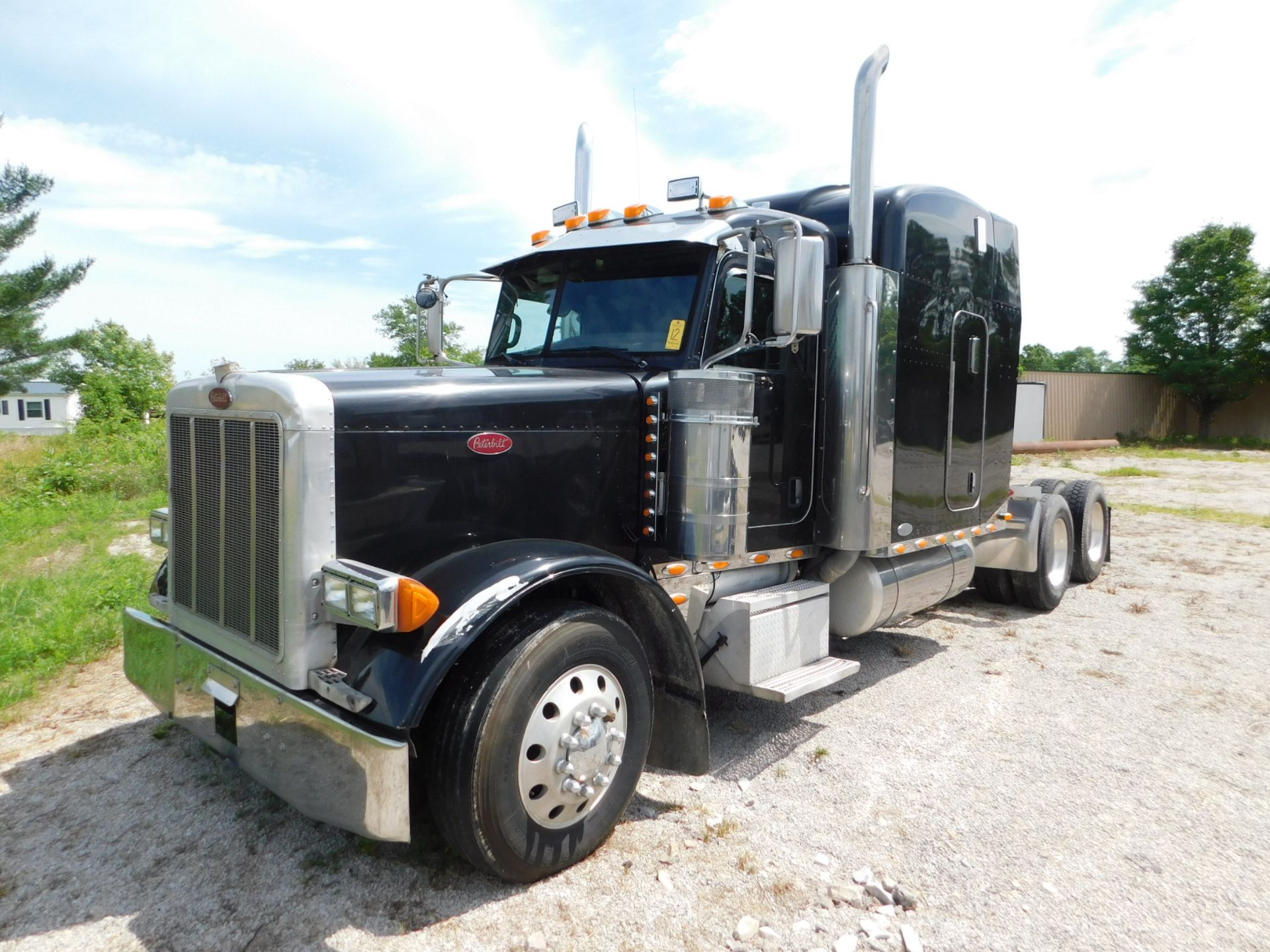 2006 Peterbilt Model 379 Sleeper Semi Truck, Cat ACERT Diesel Engine, Complete