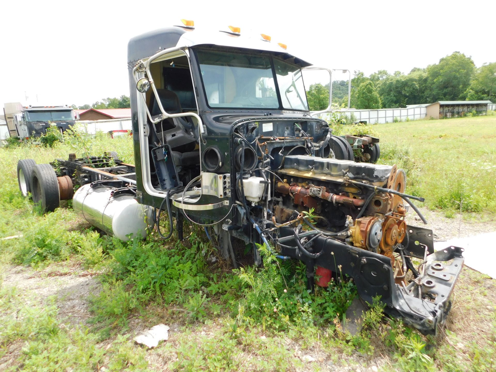 2006 Peterbilt Model 379 Sleeper Semi Truck, Cat Acert Diesel Engine, Complete - Image 2 of 18