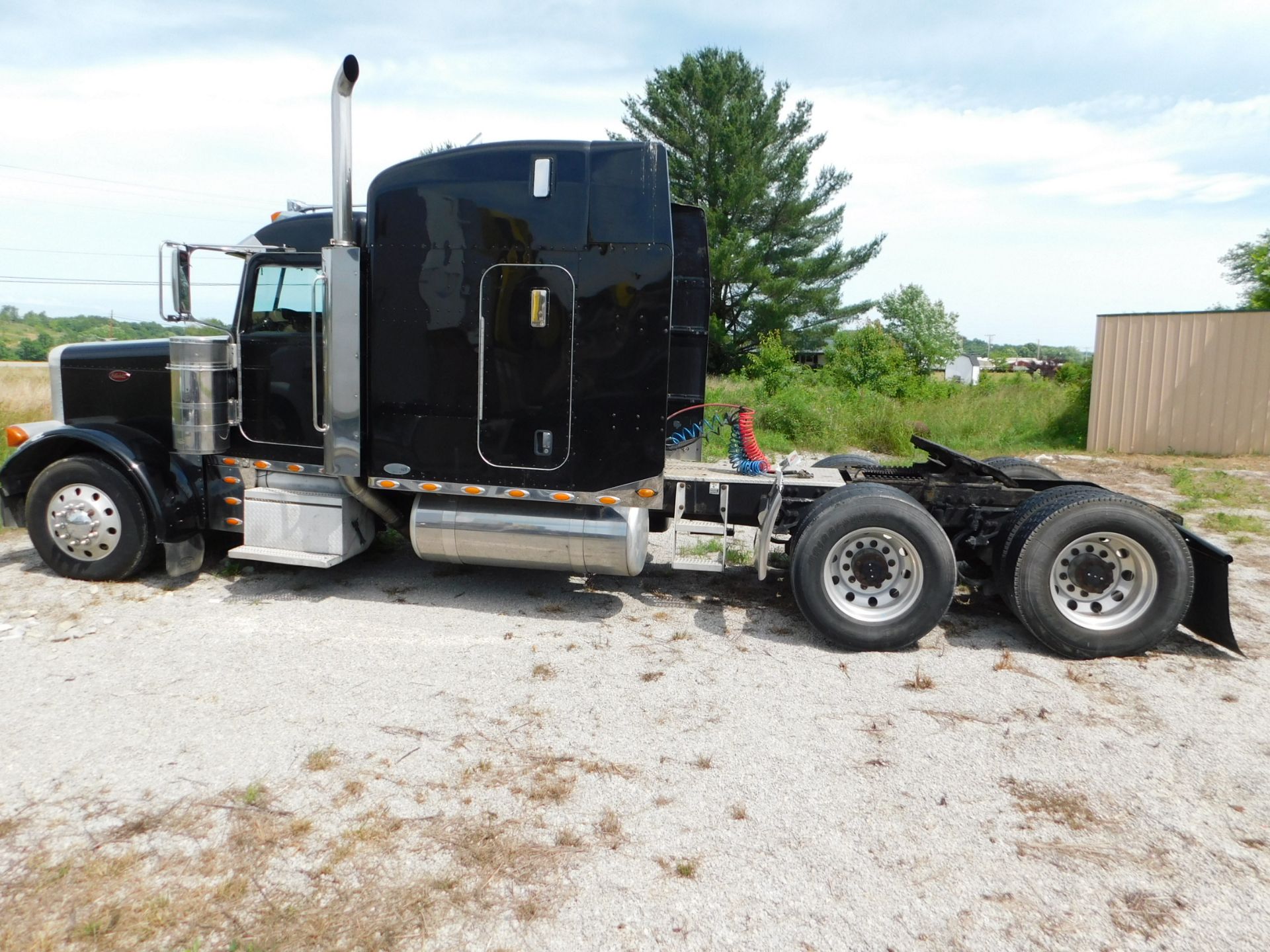 2006 Peterbilt Model 379 Sleeper Semi Truck, Cat ACERT Diesel Engine, Complete - Image 9 of 41