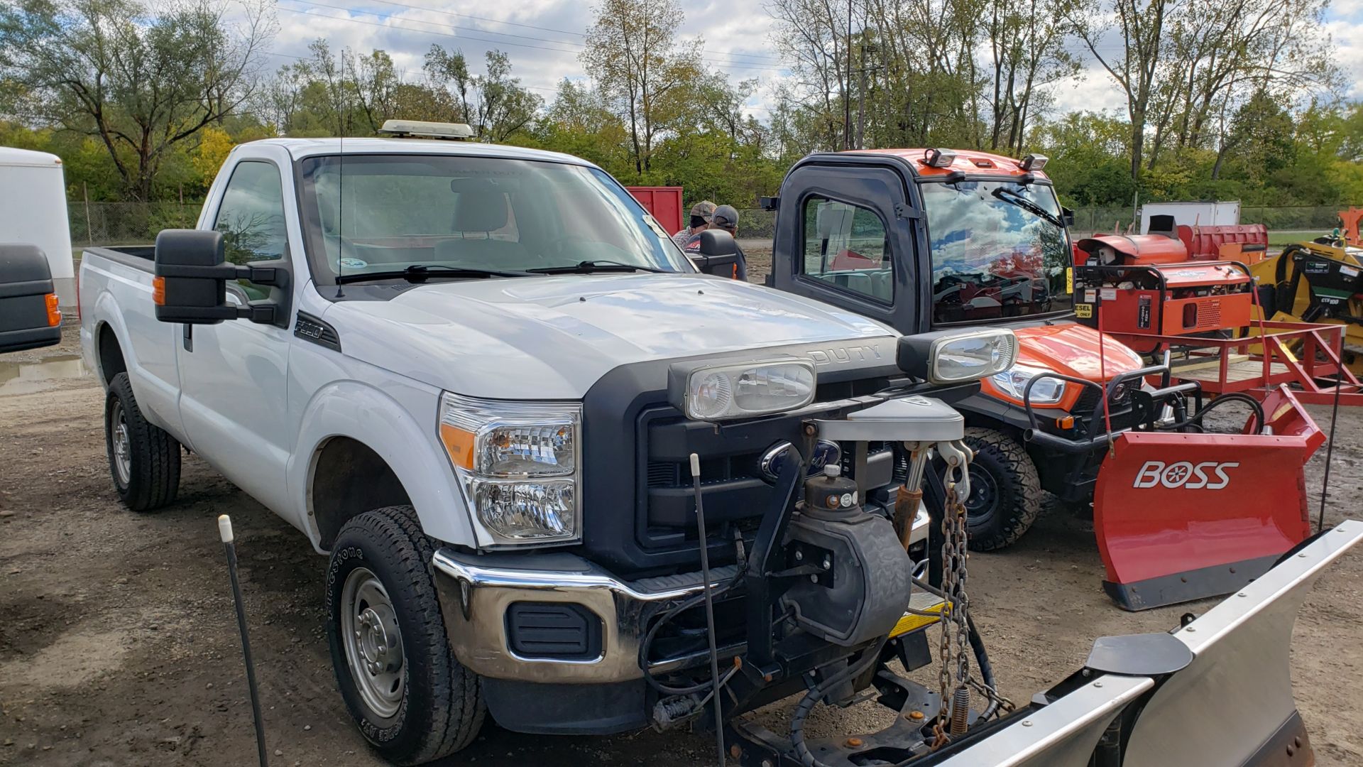 2012 Ford F350 Super Duty Pickup Truck, 8’ Bed, 4x4, 6.2 Liter Gasoline Engine, Automatic, Air, - Image 19 of 19