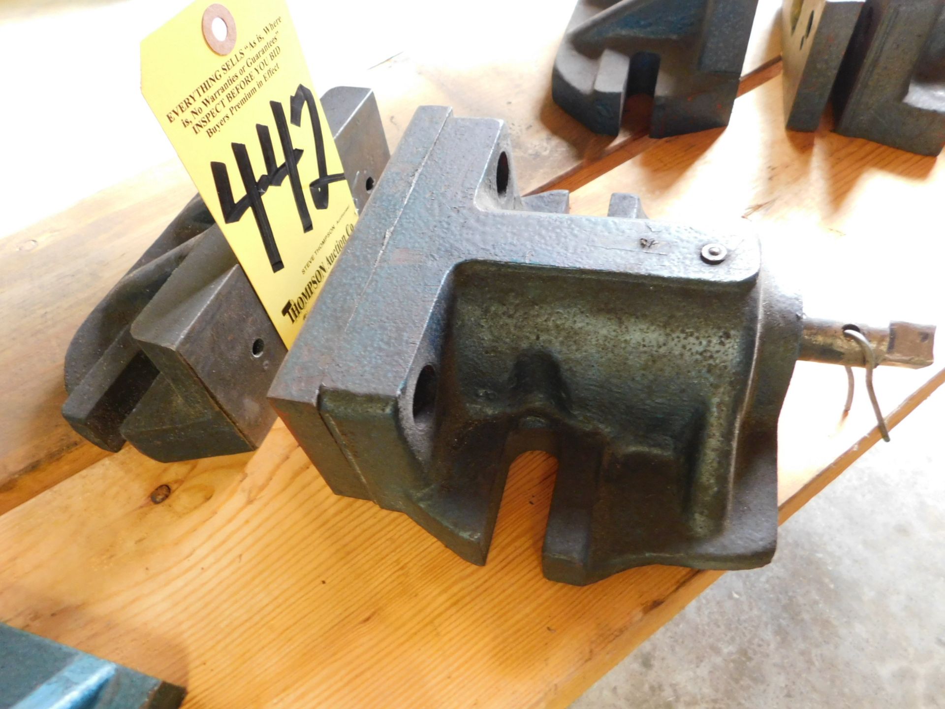 6 Inch 2-Piece Mill Vise