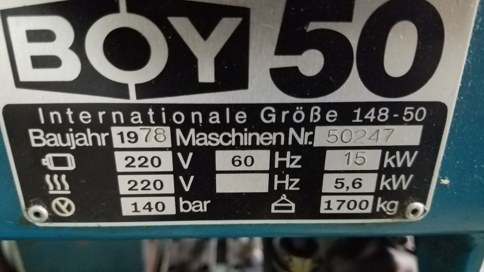 Boy Model 50 Plastic Injection Molding Machine, 50 Ton, 2.2 Ounce, 19.6" X 19.6" Platen, Loading Fee - Image 3 of 3